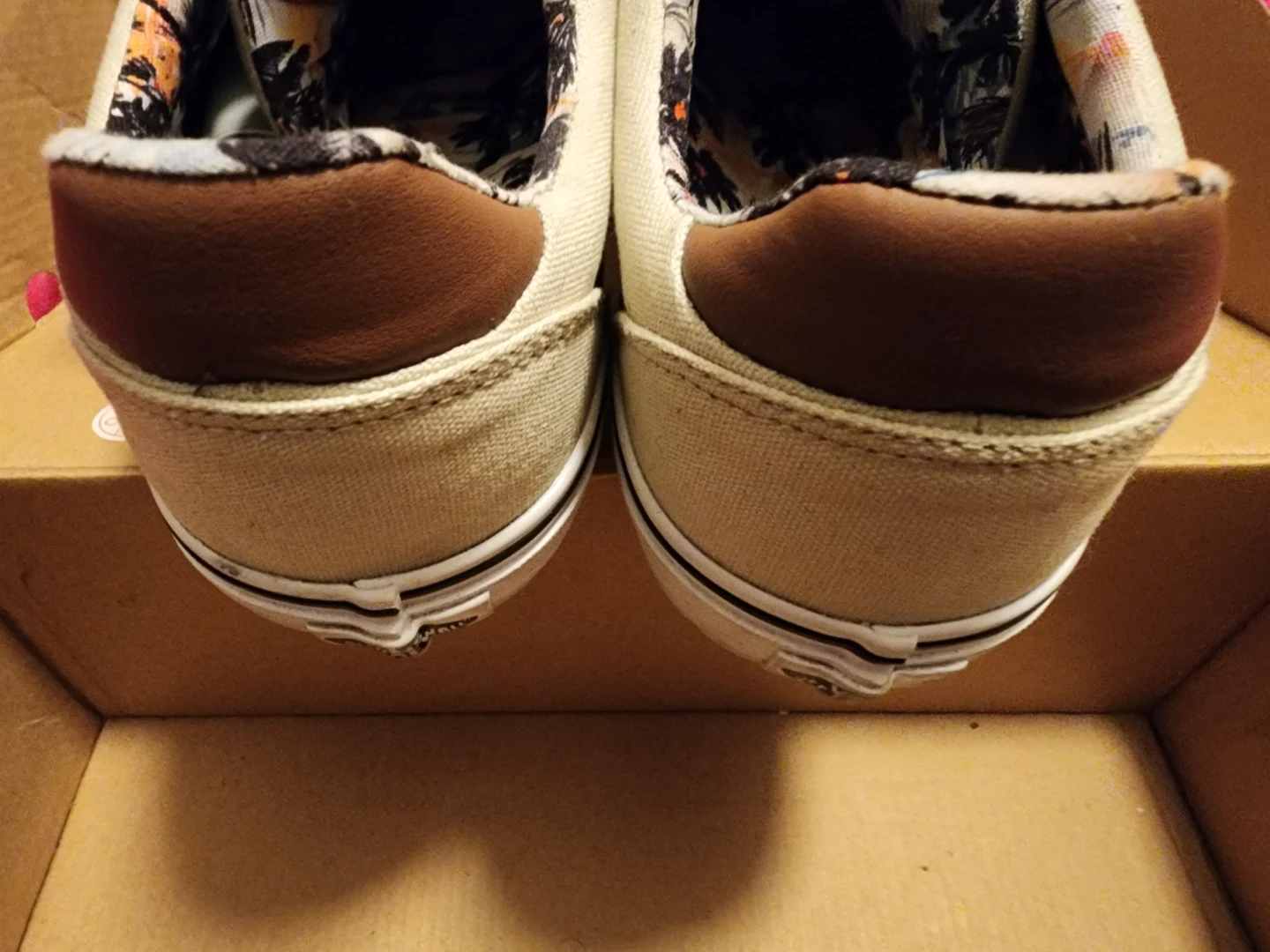Vans Canvas Sneakers SZ9 - photo 2