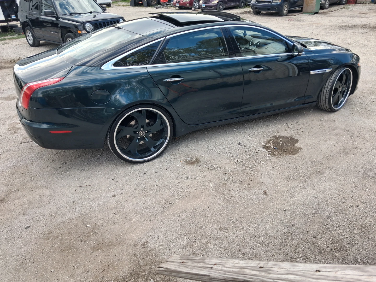 Jaguar portfolio XJL - photo 3