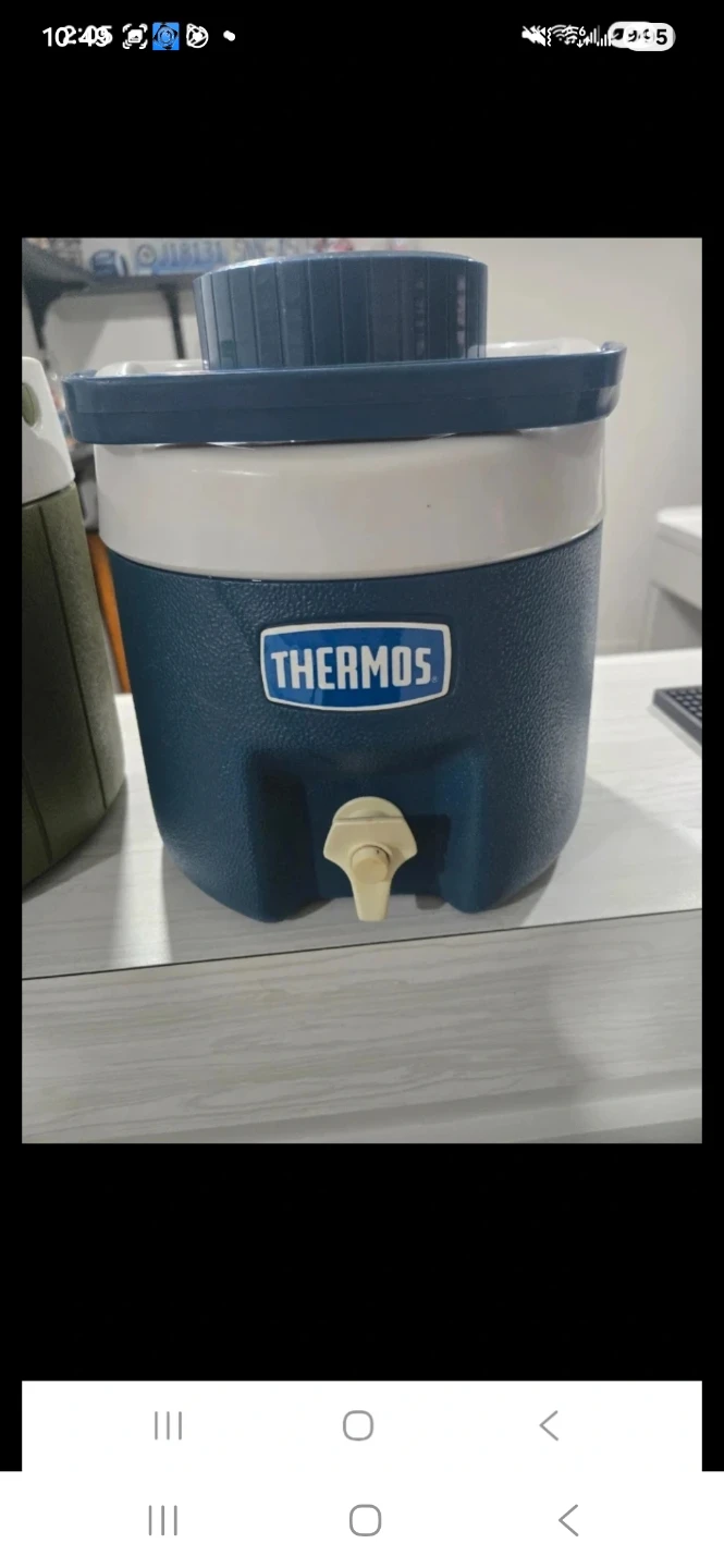 Two Vintage Water Cooler Jugs. $10 For both. - photo 3