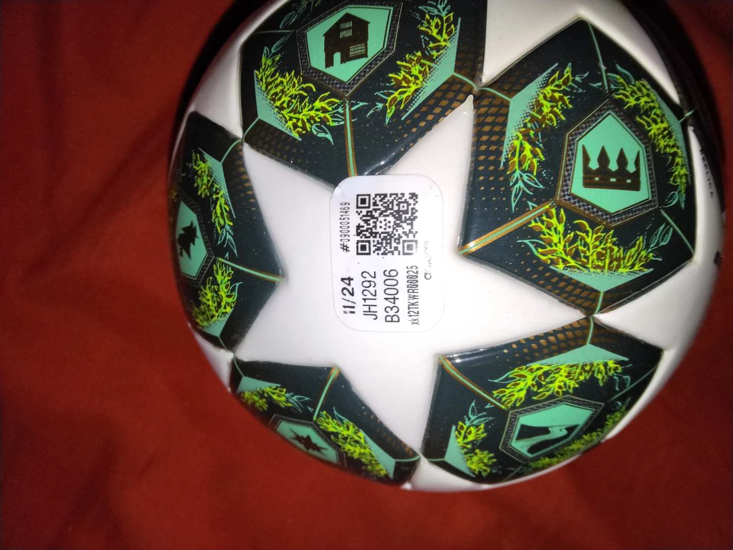 UEFA Champions League "Munich 2025" Final mini Soccer Ball - photo 3