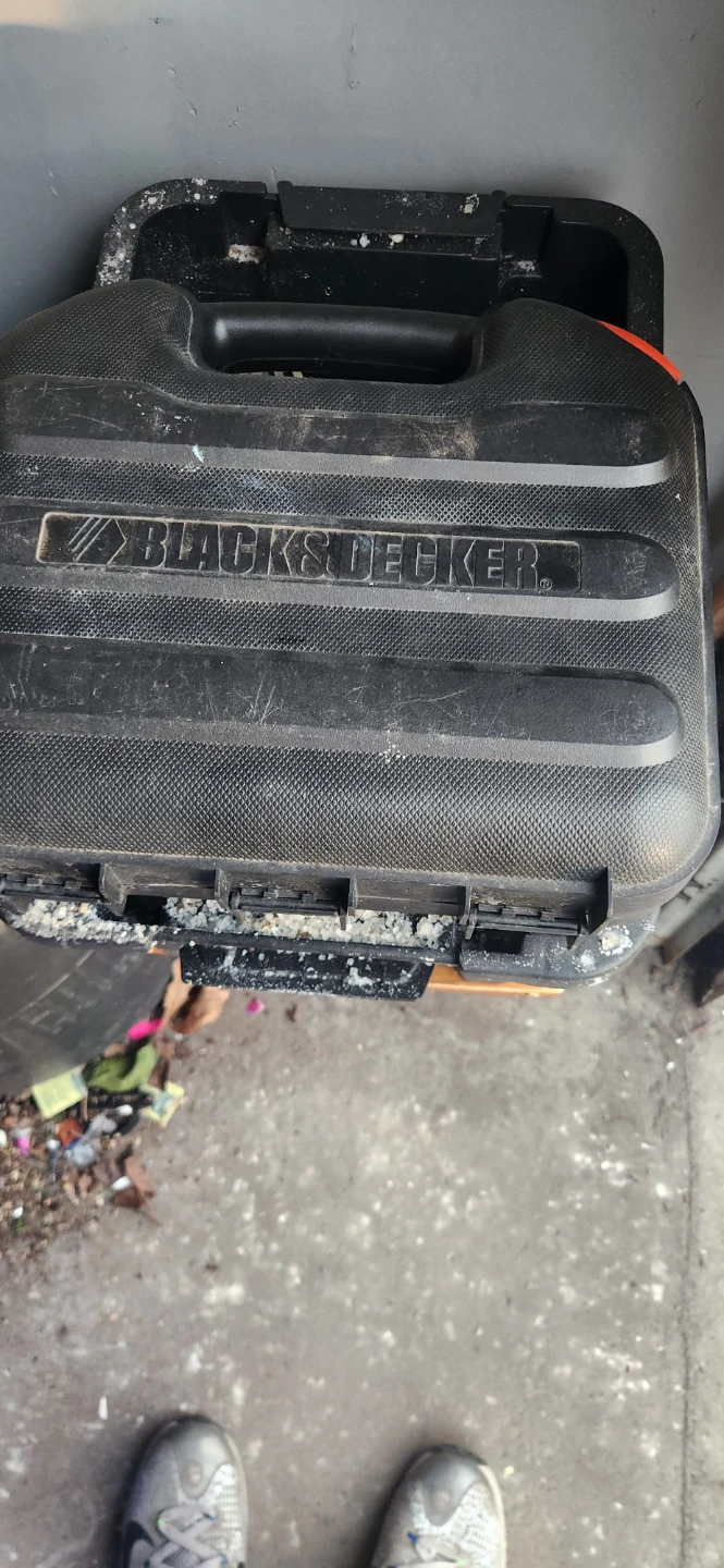 Black & Decker Cordless Drill with Case and Charger