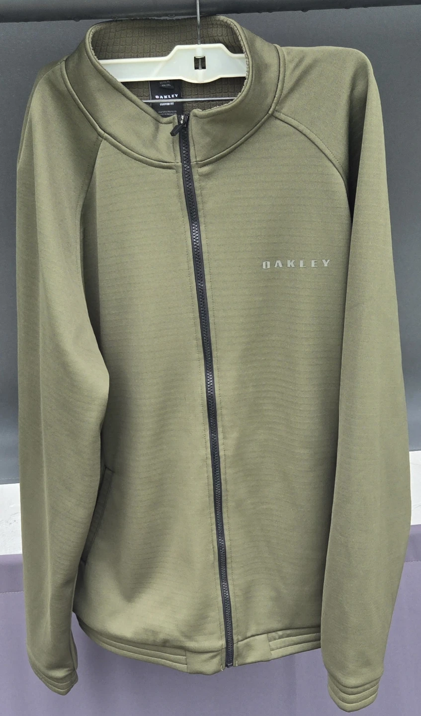 Oakley Men's Long Sleeve Zip-Up and 3 TEES.  All are XXL.