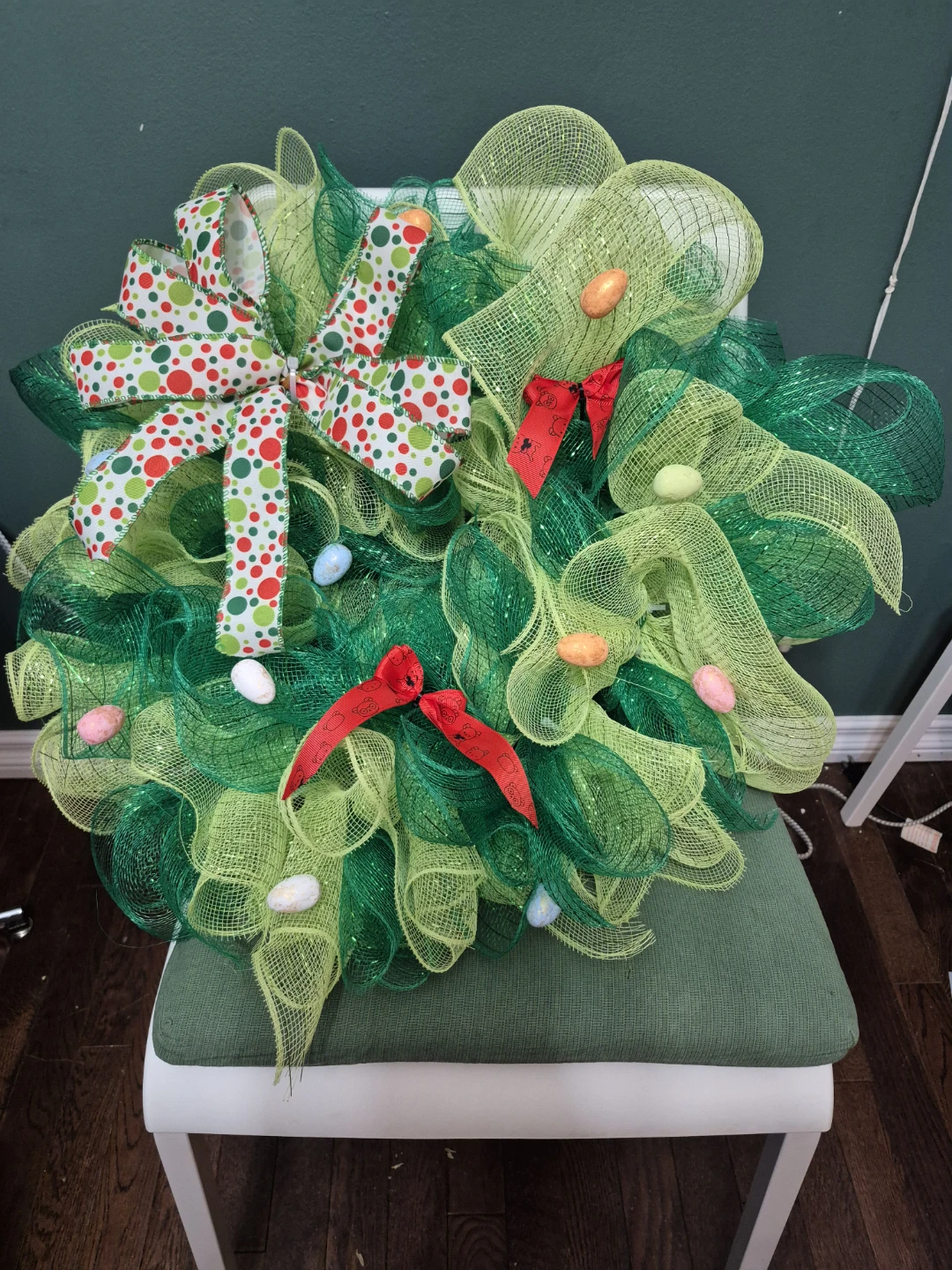 Easter Wreath with Eggs and Bow - photo 2