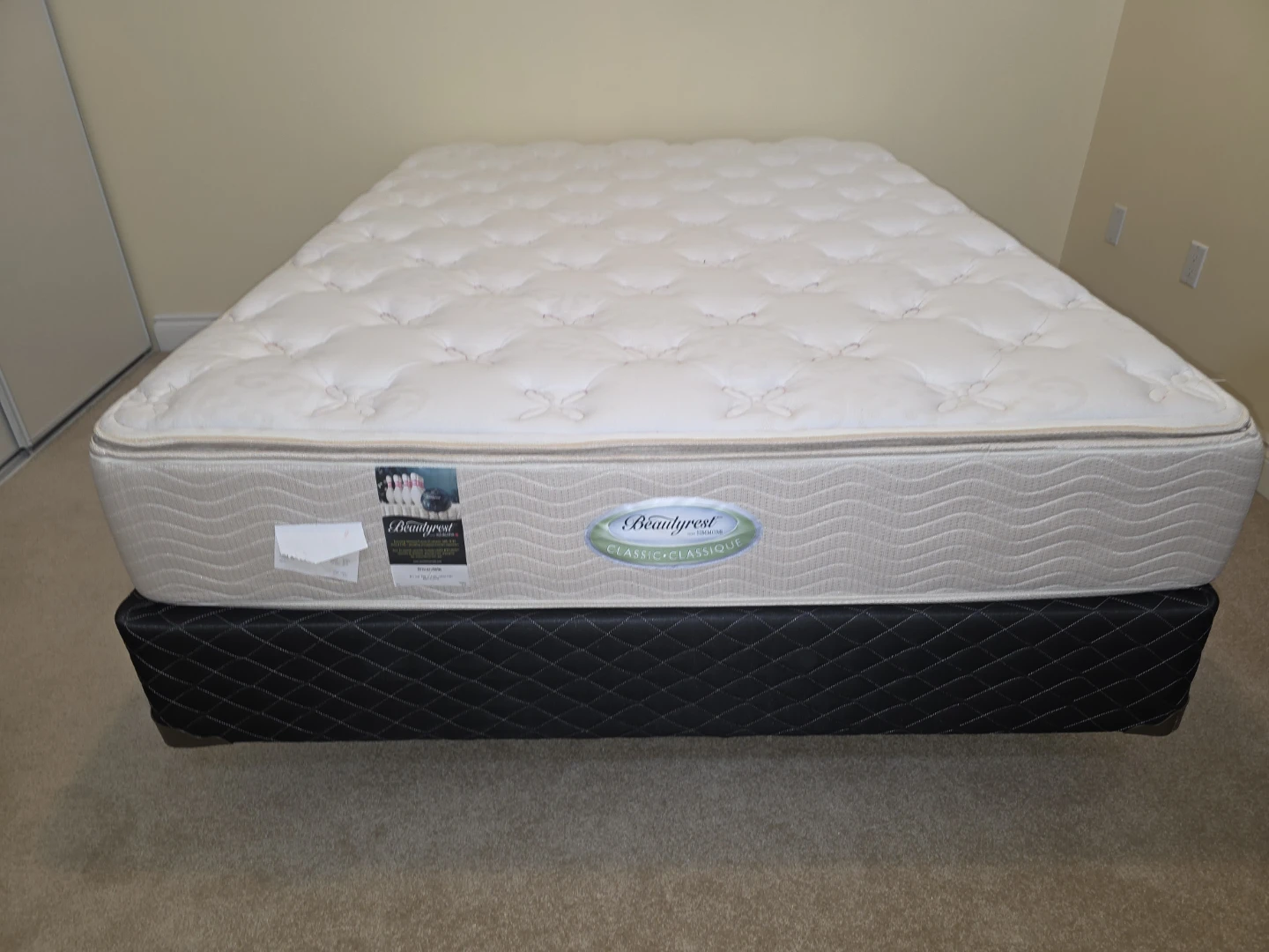Beautyrest Classic Pillow Top Queen Mattress with box and frame