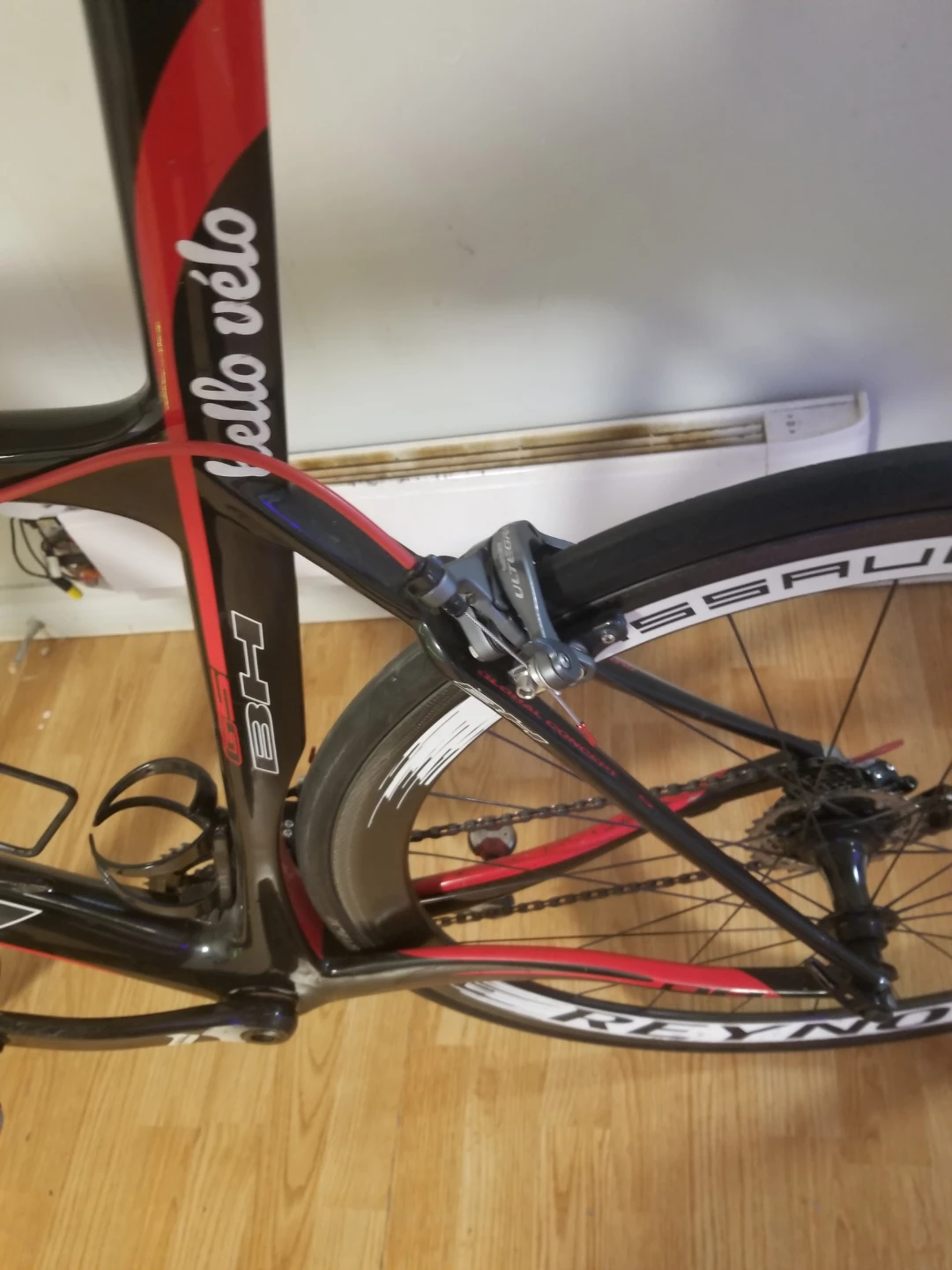 BH Ultralight Carbon Road Bike - Reynolds Wheels - photo 2