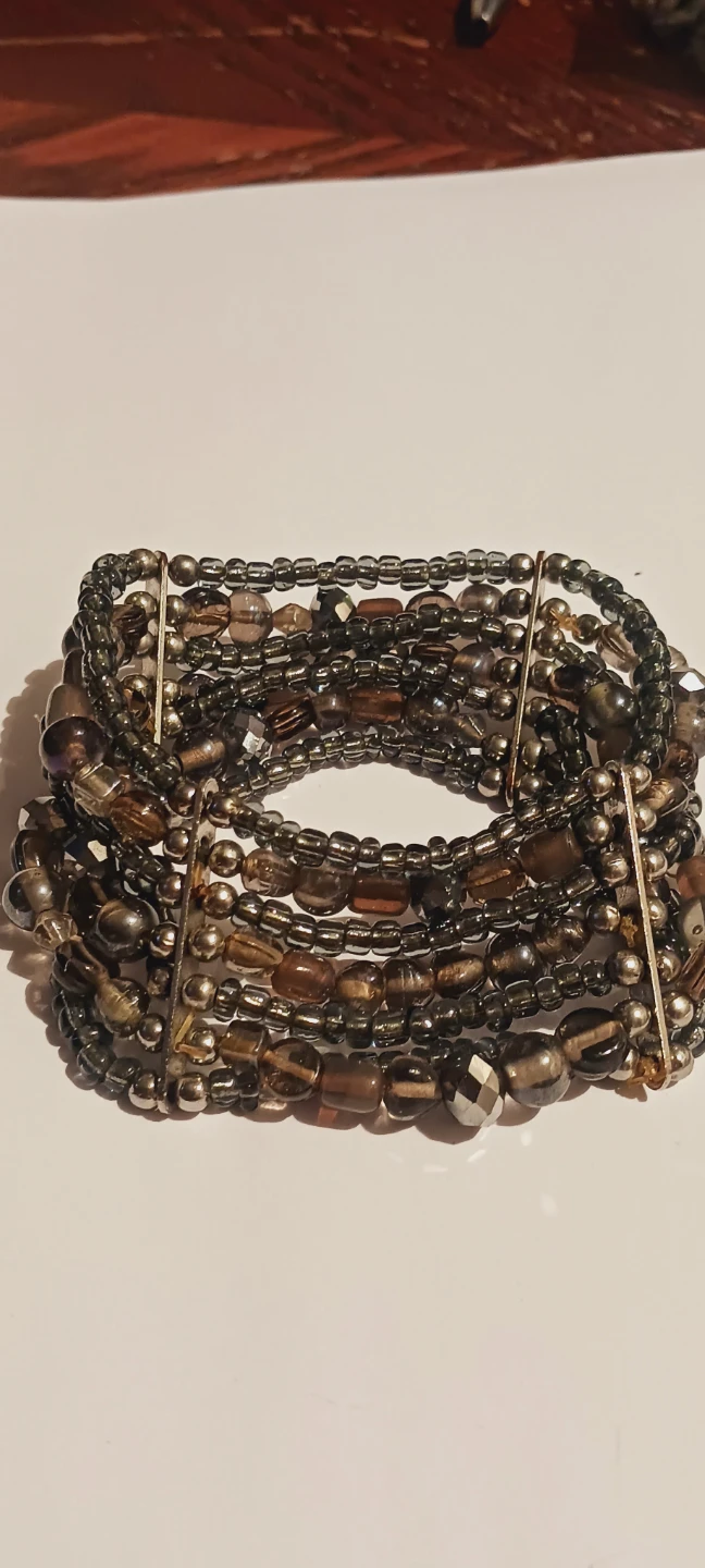 Beautiful Beaded Stretch Bracelet - photo 2
