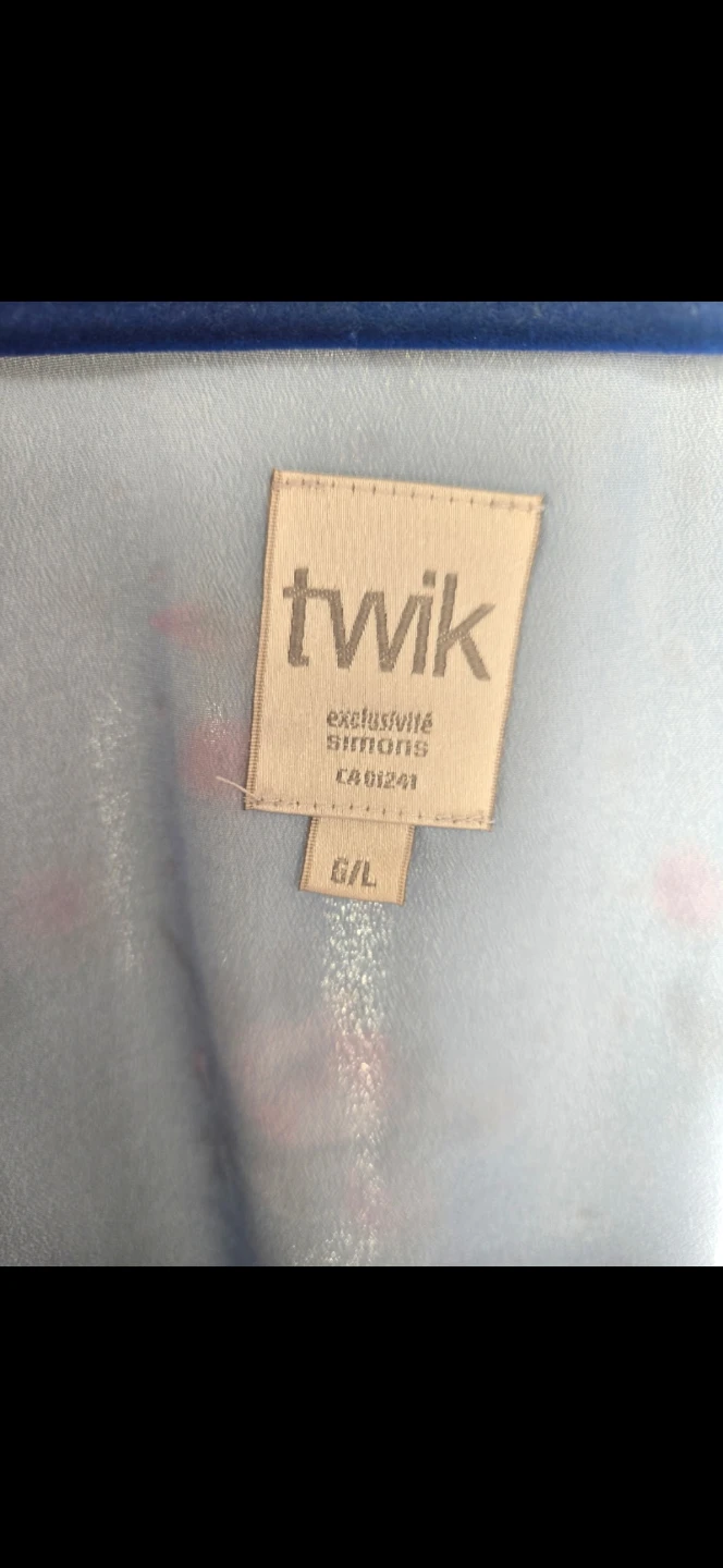 Twik Brand Dresses from Simons - photo 5