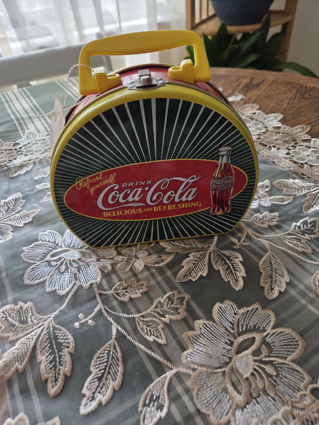 Coca-Cola Metal Lunch Box with Handle - photo 2