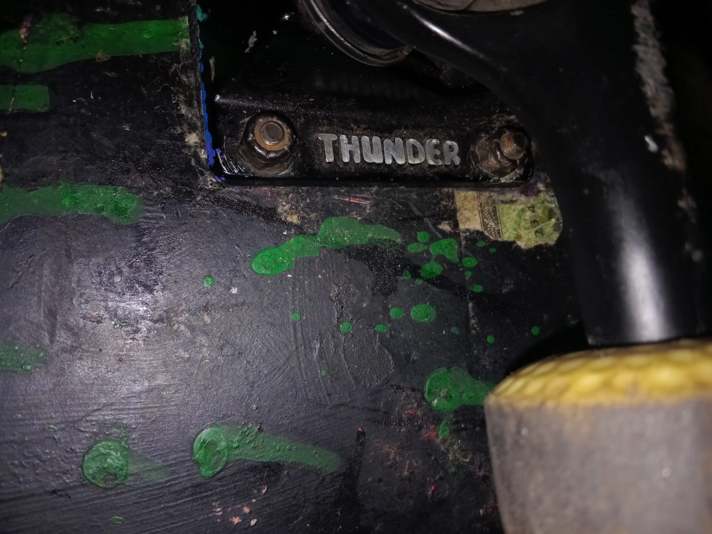 Skateboard Thunder Trucks 33in x 8.5 - photo 4