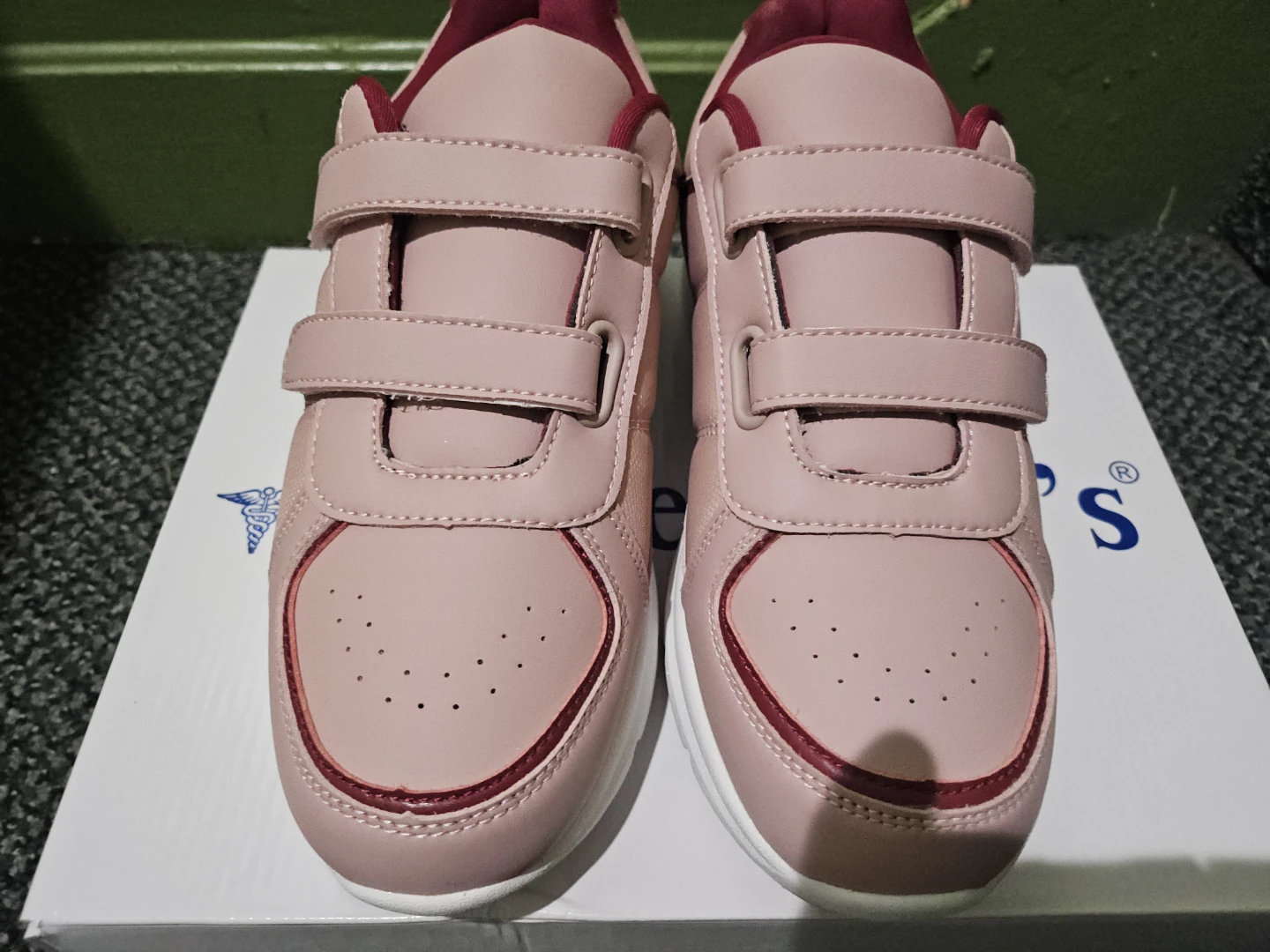 Dr. Leo Diabetic Women's Hook and Loop Shoes - photo 3