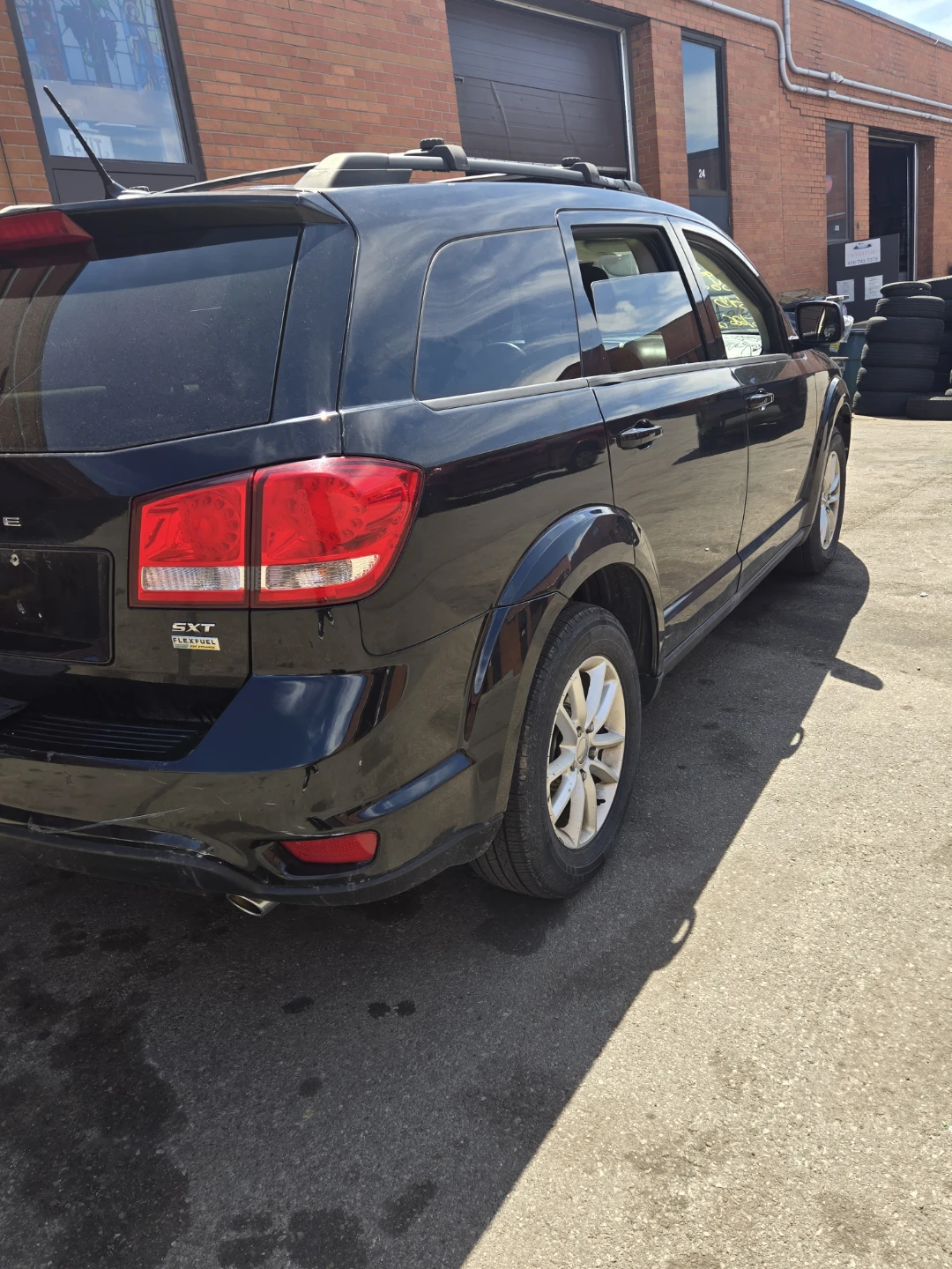 214 Dodge Journey SXT - 7\ 8 seats - photo 3