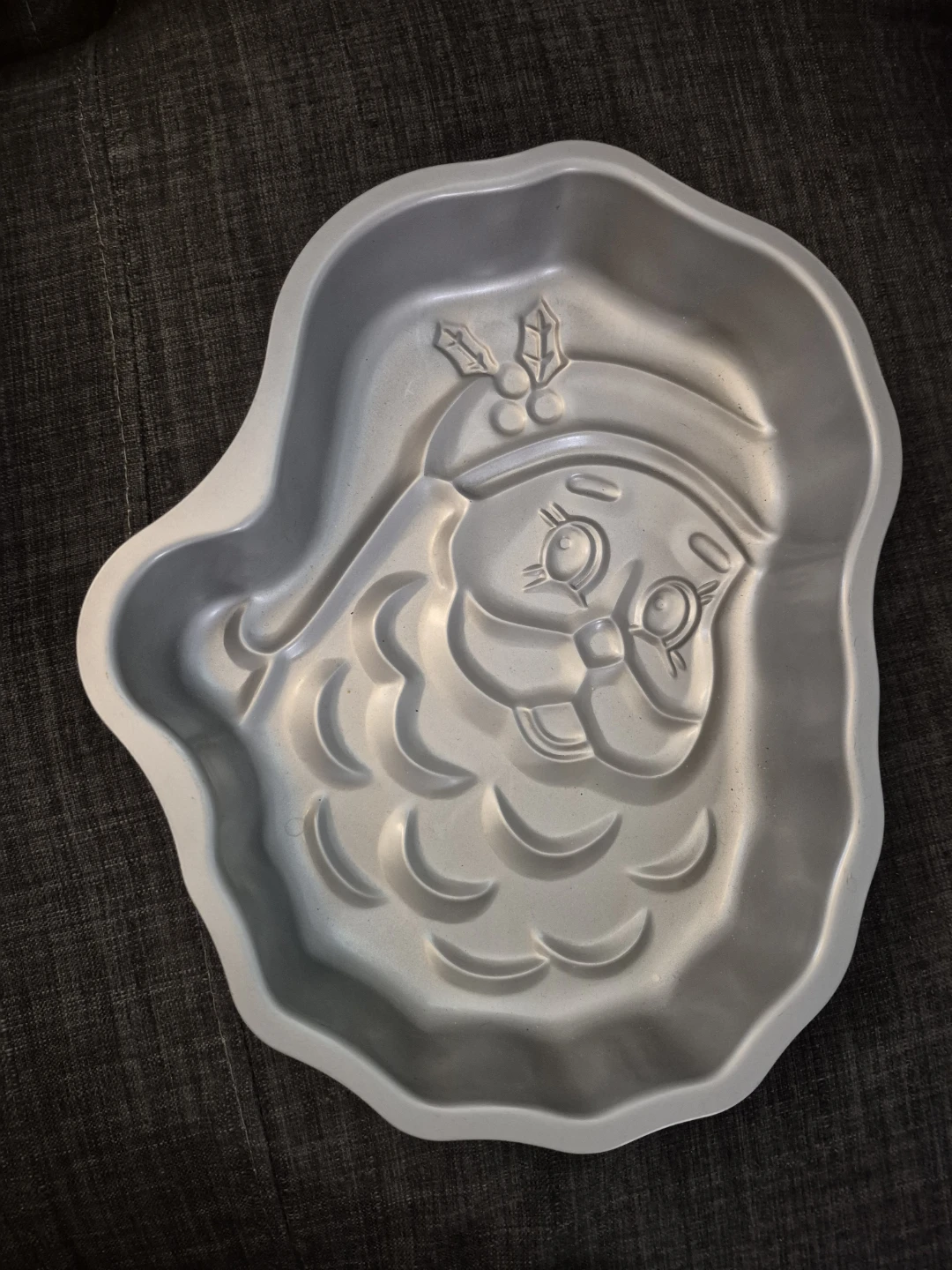 Santa Face Cake Pan