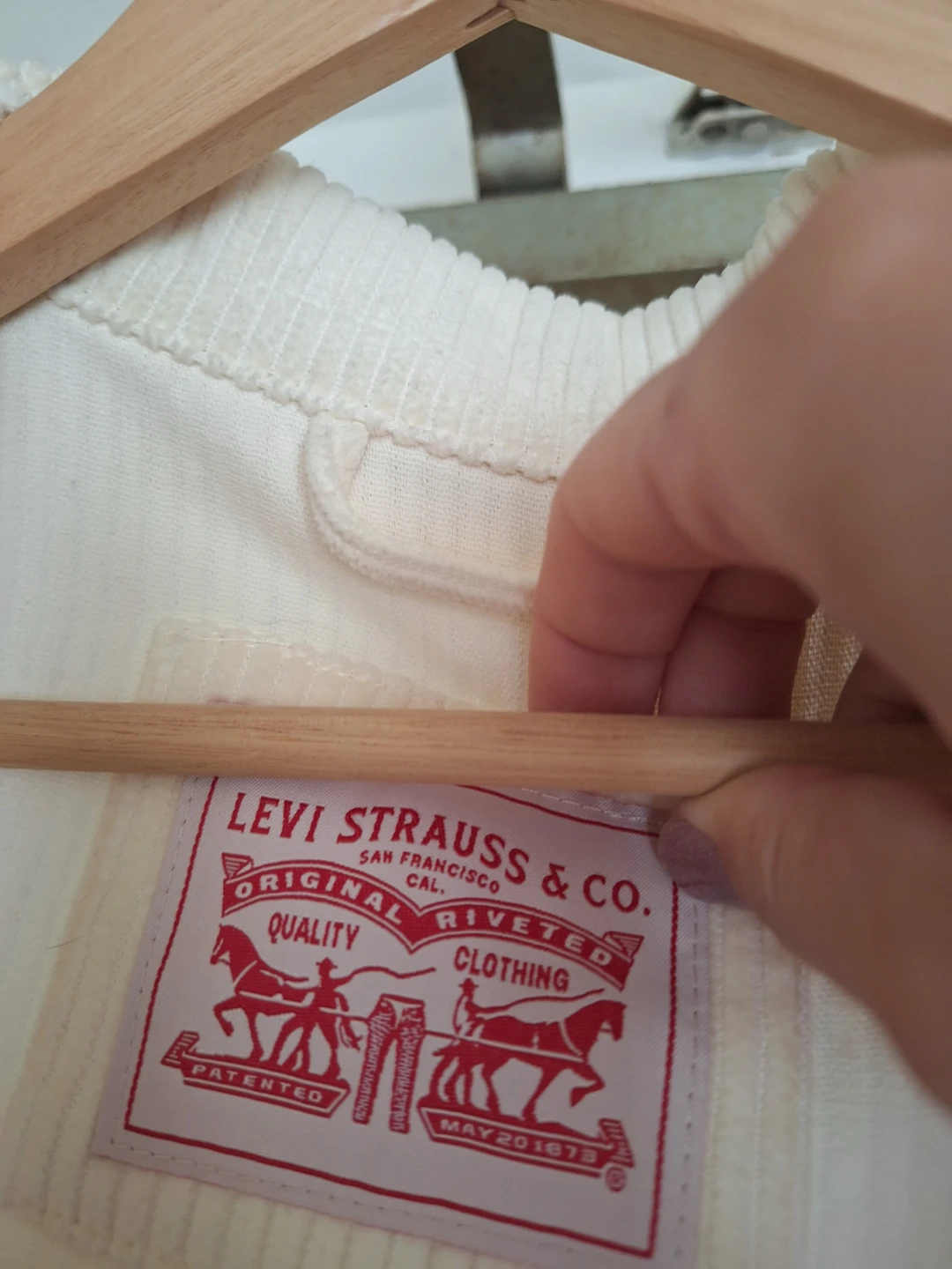 Levi Strauss & Co. Corduroy Shirt Jacket - Cream - Size M - photo 4