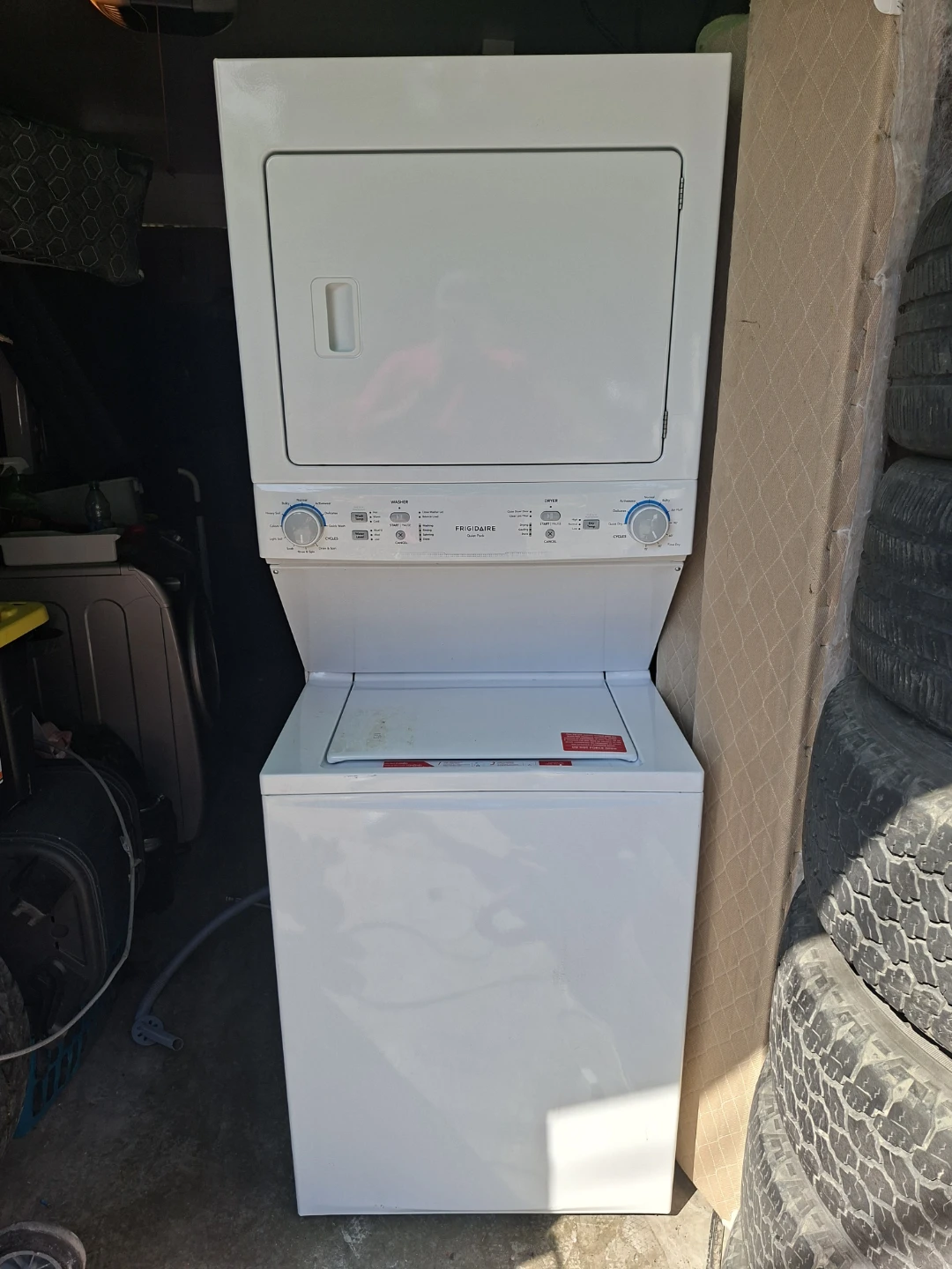 FREE DELIVERY!! Stackable Frigidaire Washer Dryer combo $750