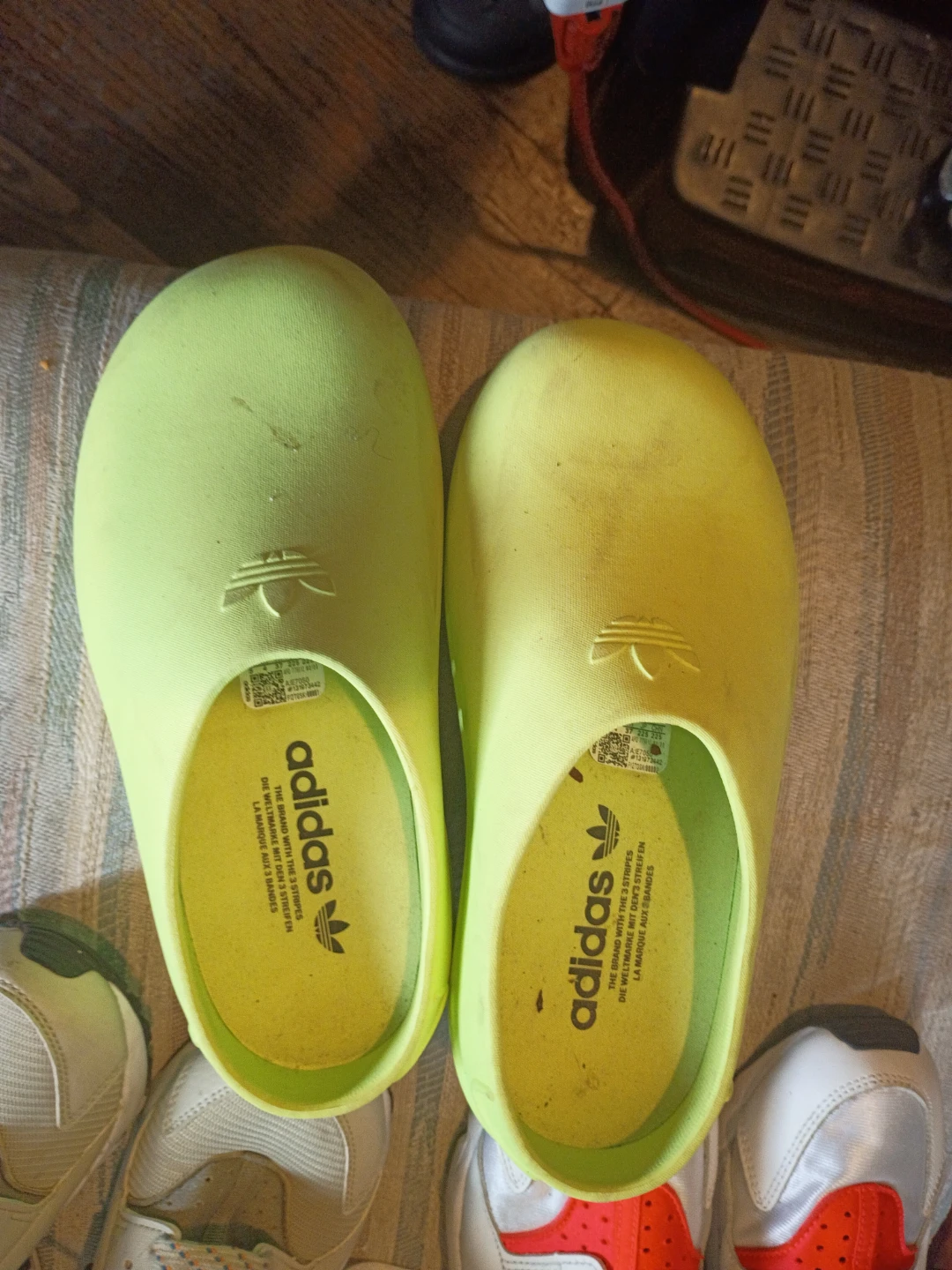 Adidas Clogs