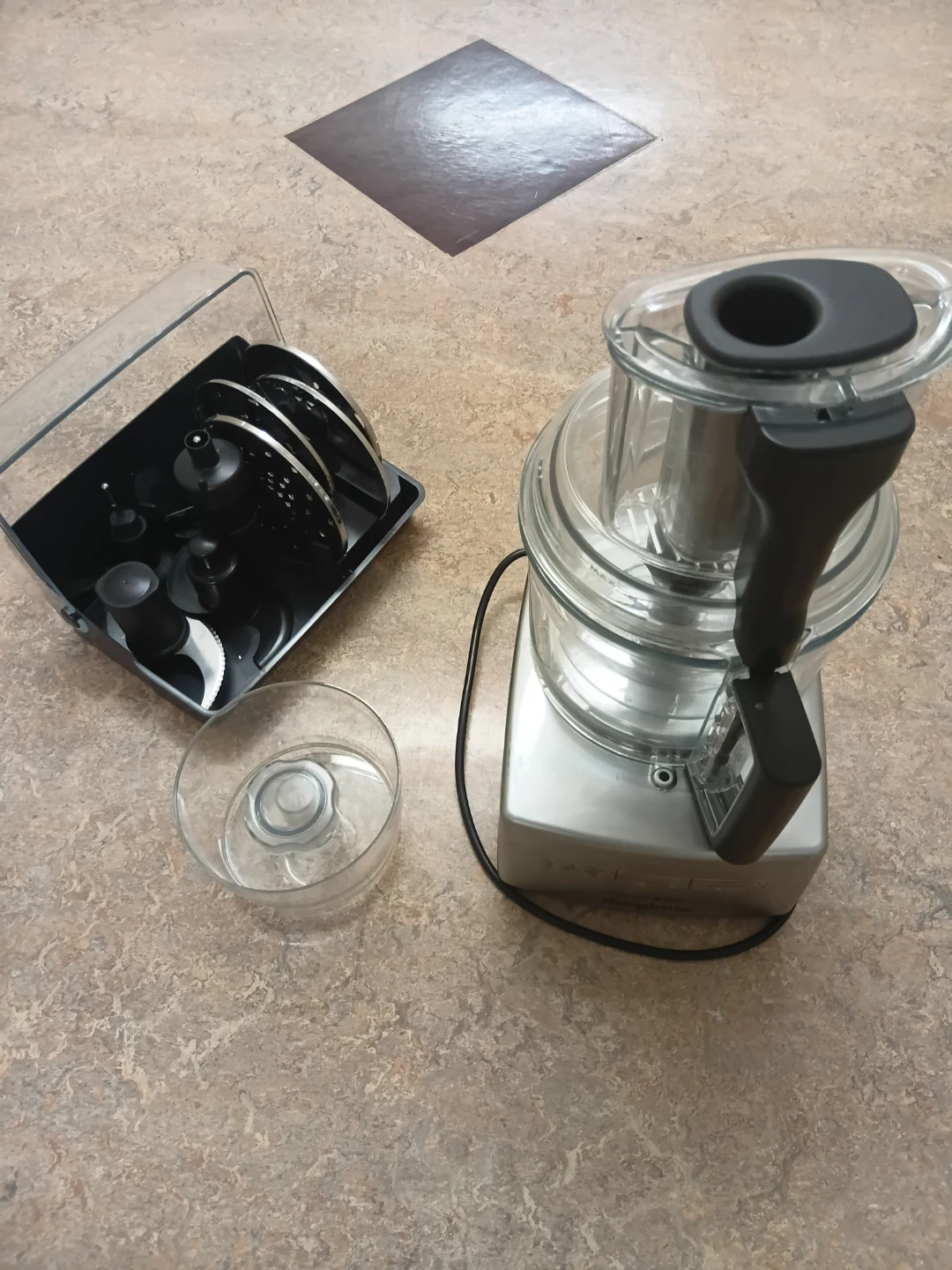 Magimix 4200XL Food Processor - photo 3