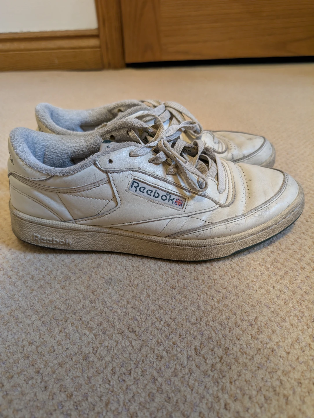 Reebok Club C 85 Vintage Leather Sneakers White Size 9 Men's