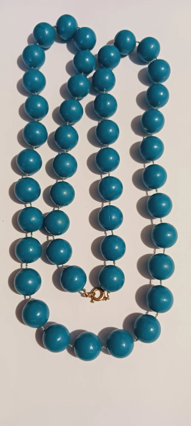 Beautiful Vintage Blue Beaded Necklace - photo 4