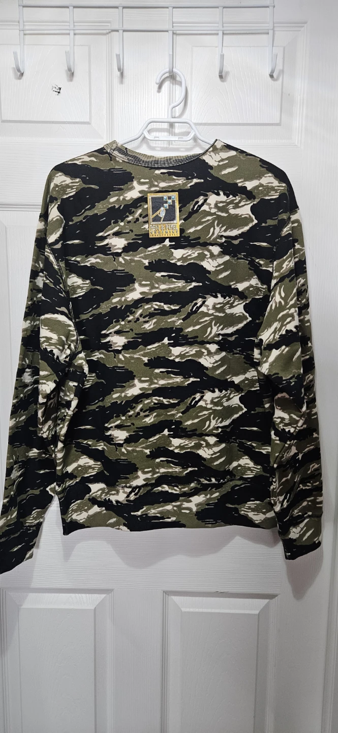 October's Very Own Camo Crewneck Sweatshirt - Large - photo 2