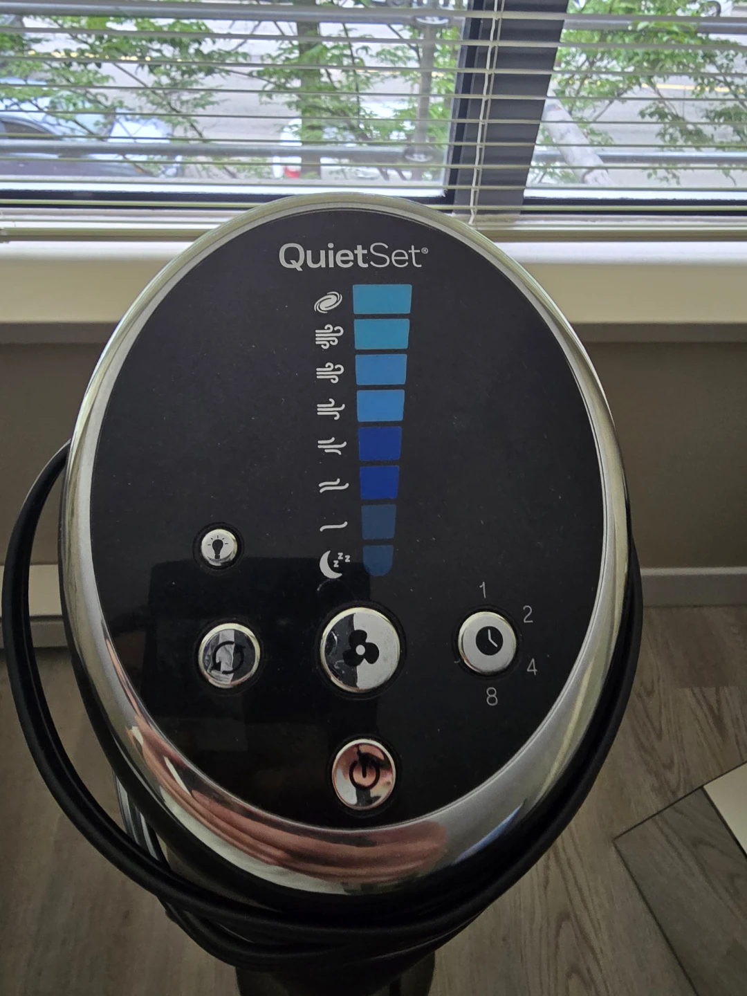 Honeywell Quietset 8-Speed Tower Fan - photo 3
