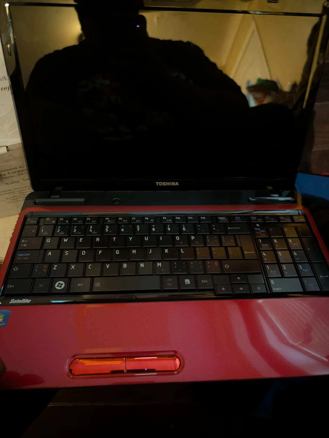 Toshiba Satellite Red Laptop - photo 2