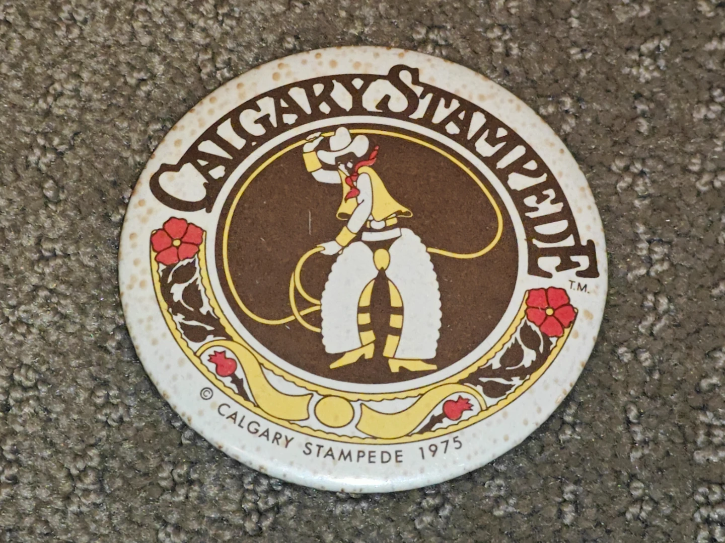 Vintage 1975 Calgary Stampede Cowboy Badge - Button Pinback Pin