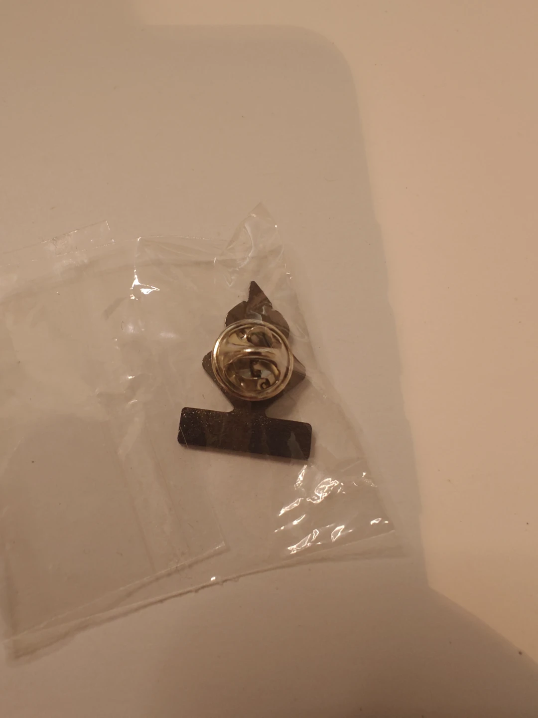 BEACN Pin - photo 2