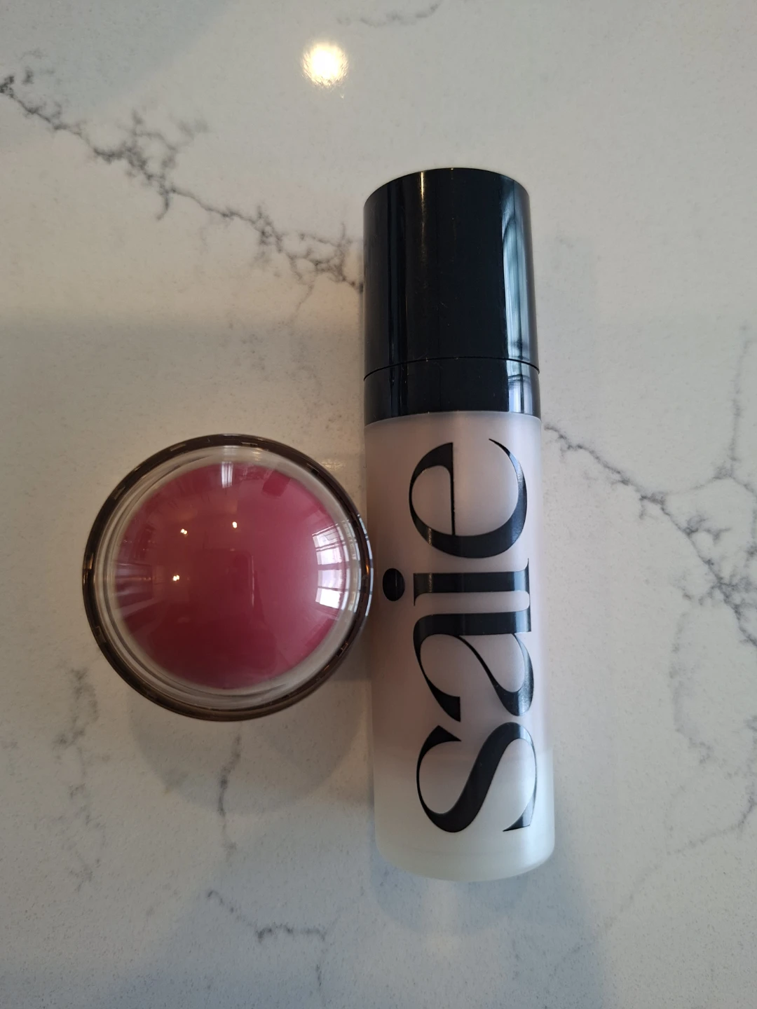 Saie Glowy Super Gel illuminator & Merit flush balm cream blush