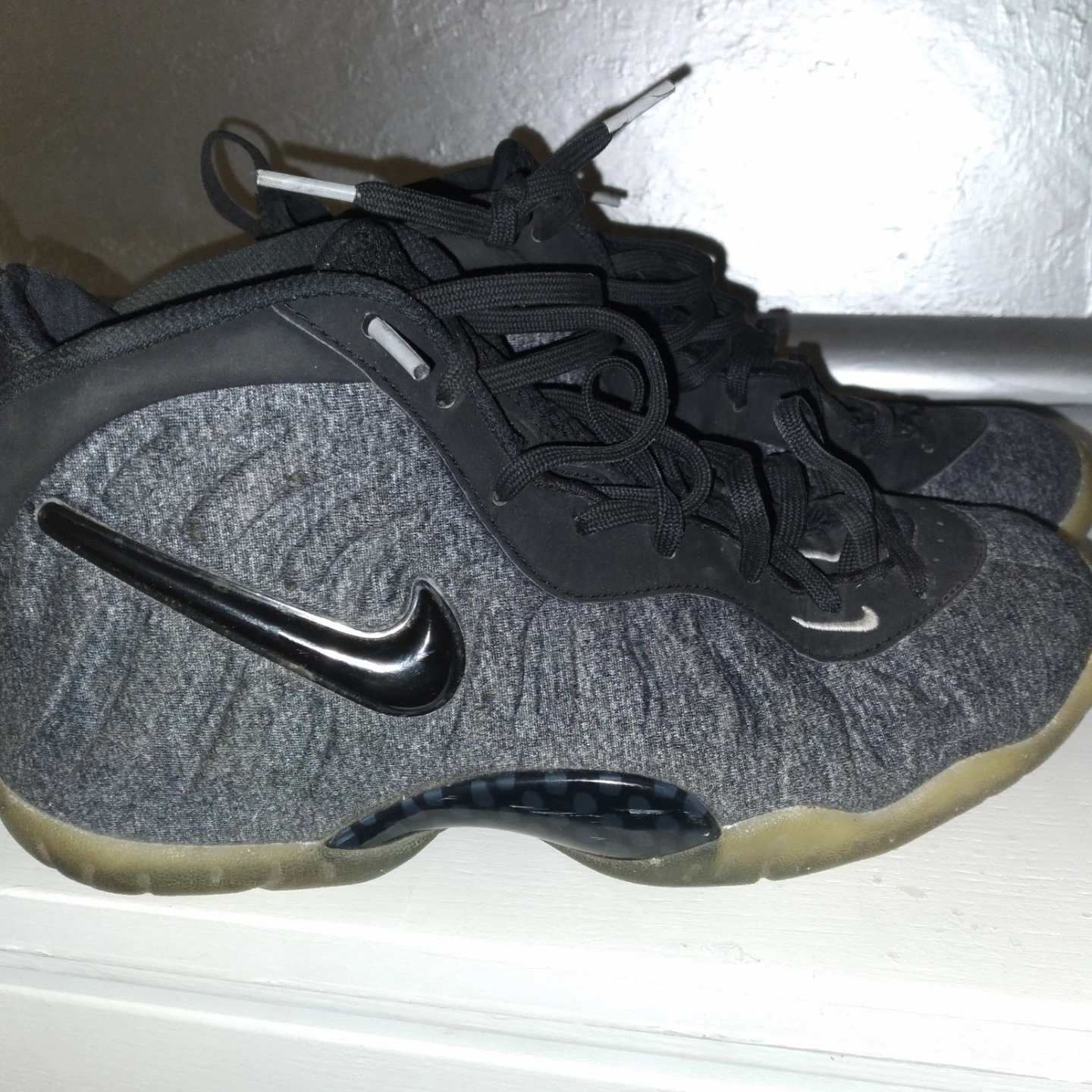 Nike Foamposite Shoes - photo 4