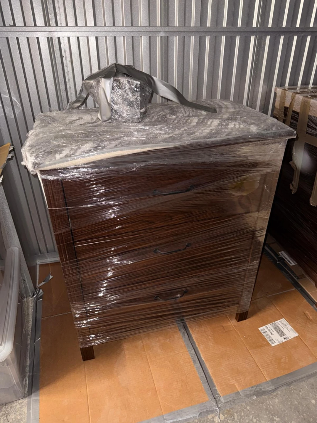 Wooden Dresser with 3 Drawers