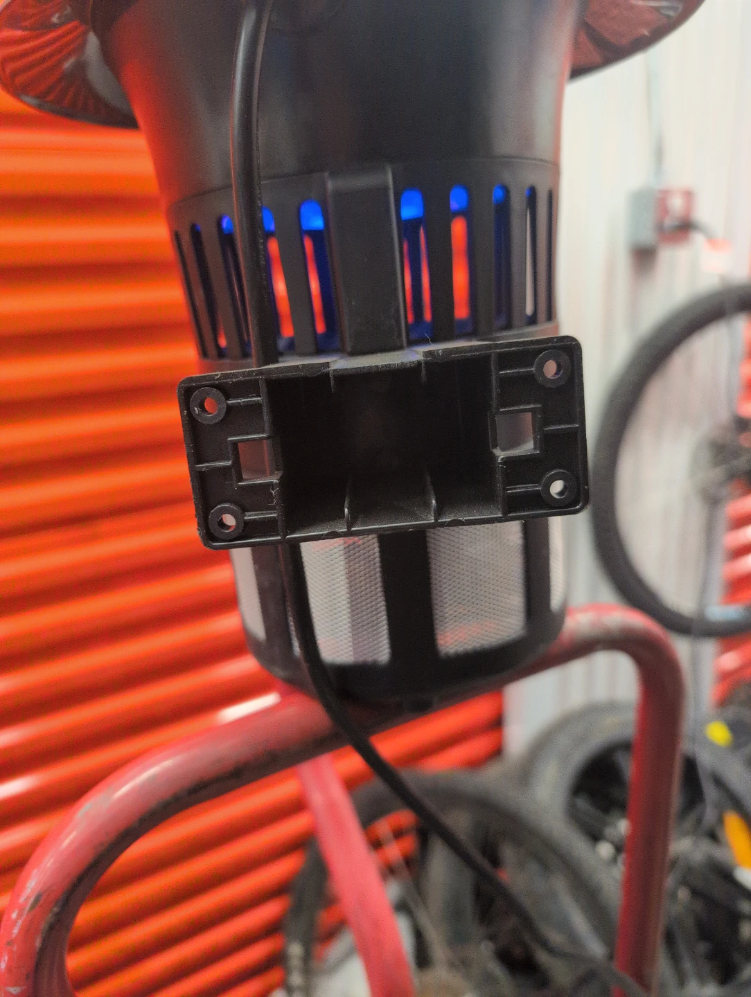 Bug Zapper Light - photo 4