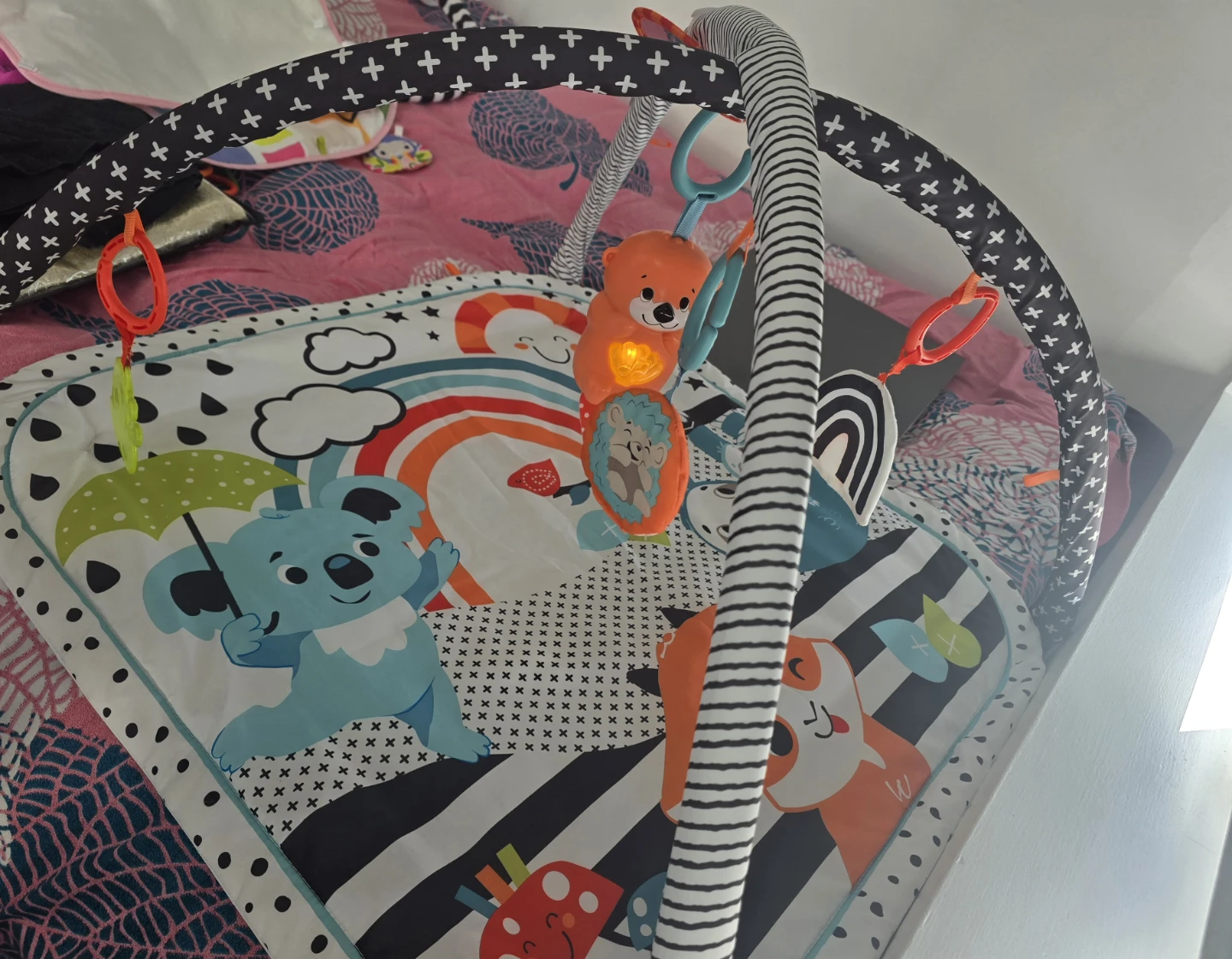 Fisher-Price Deluxe Kick 'n Play Piano Gym