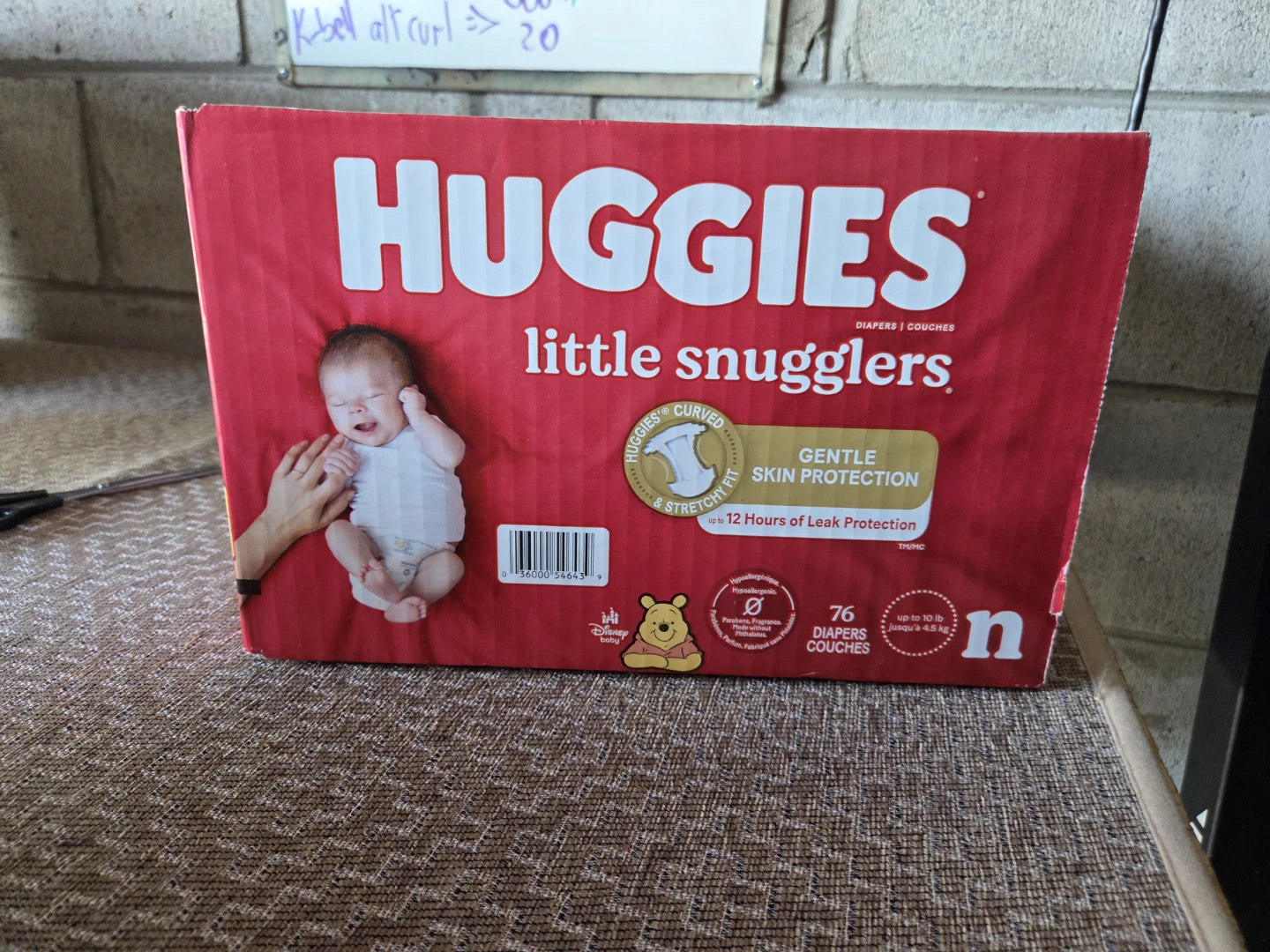 Huggies Little Snugglers Diapers - Size Newborn (76 Count)