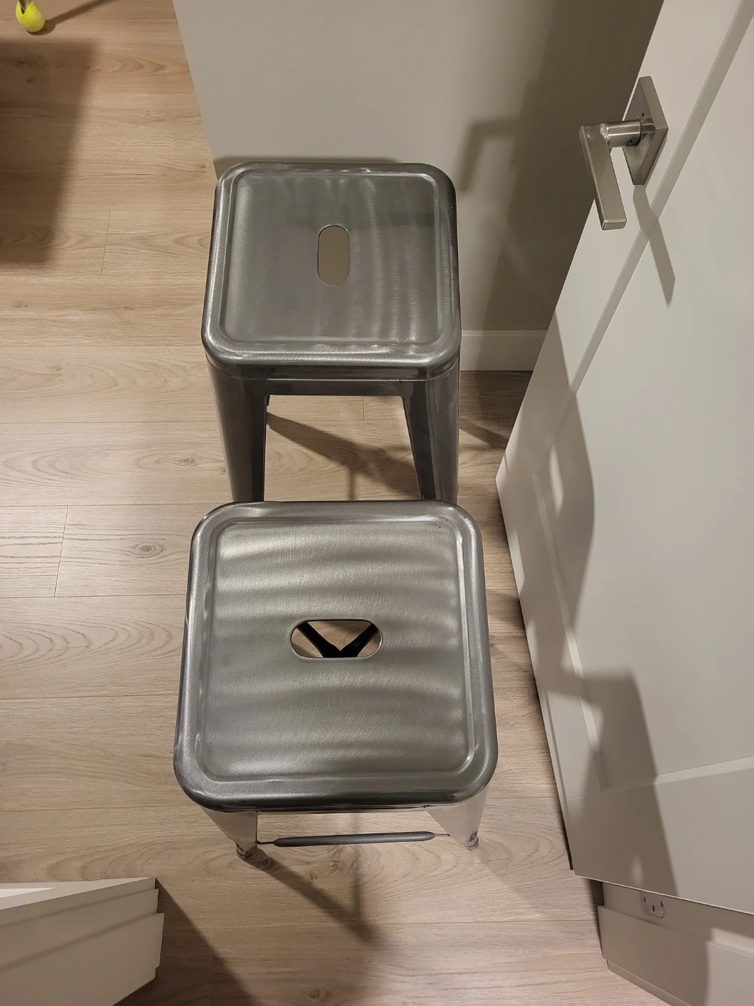 Set of 2 Metal Bar Stools - photo 3