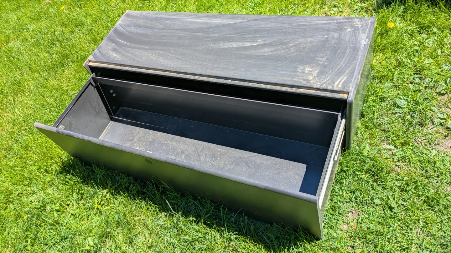 Herman Miller Metal Cabinet Drawers - photo 2