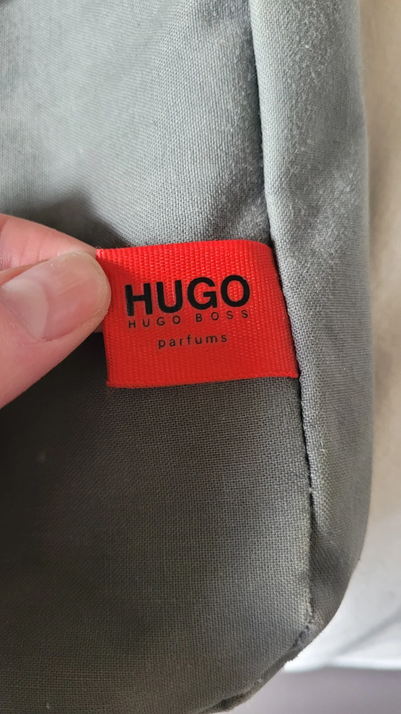 Hugo Boss Messenger Bag - photo 3
