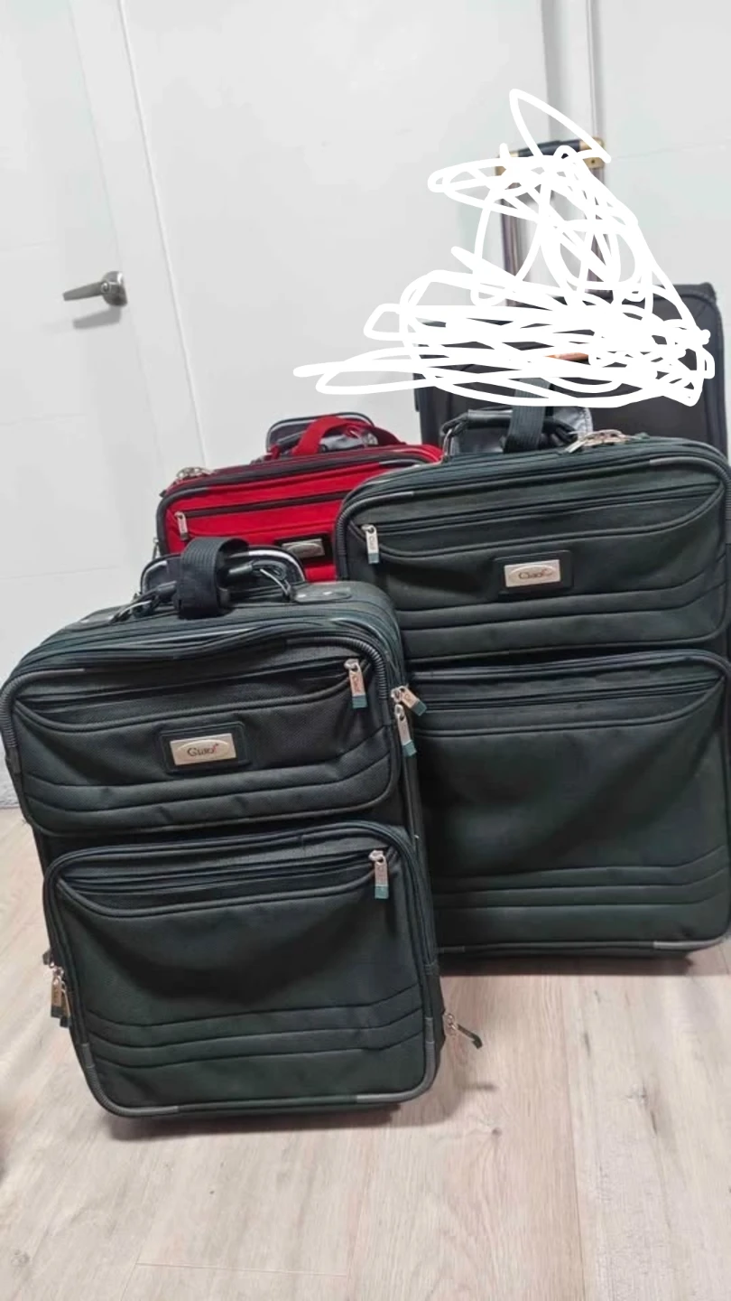 3 piece Ciao luggage set