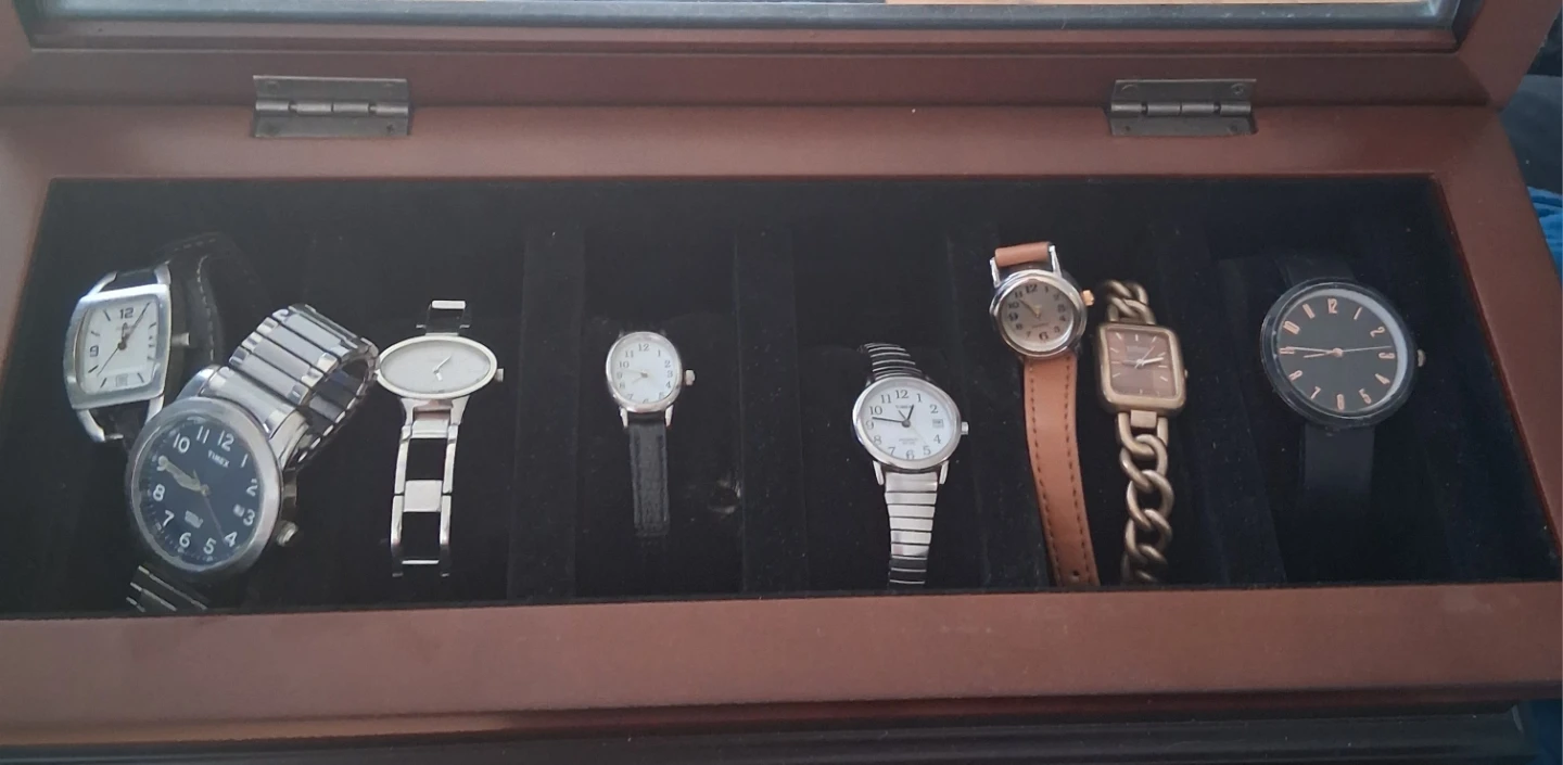 Assorted Ladies Watches - Timex & More - photo 3