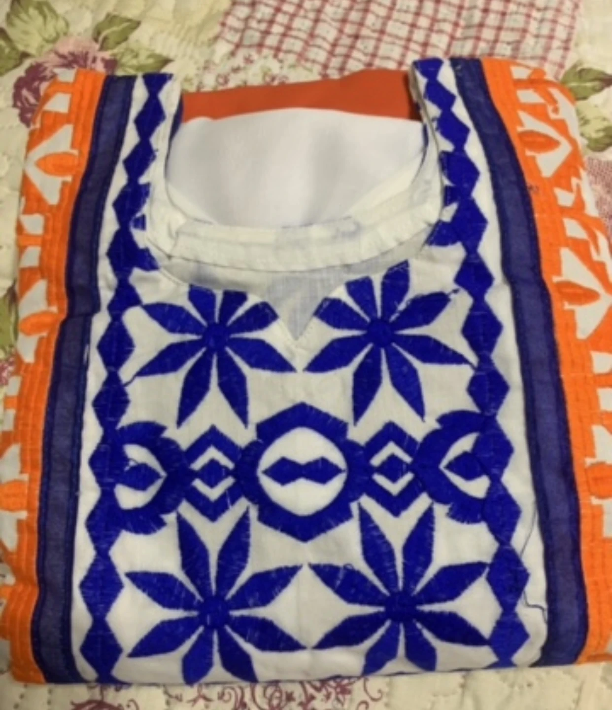 White Kurti with Orange and Blue Embroidery - photo 3