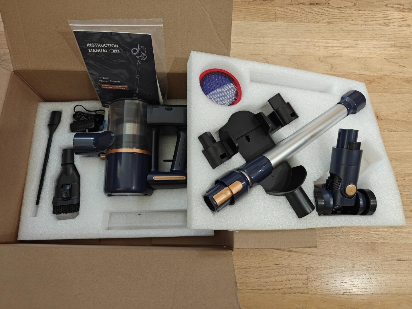 Cordless vacuum - photo 2
