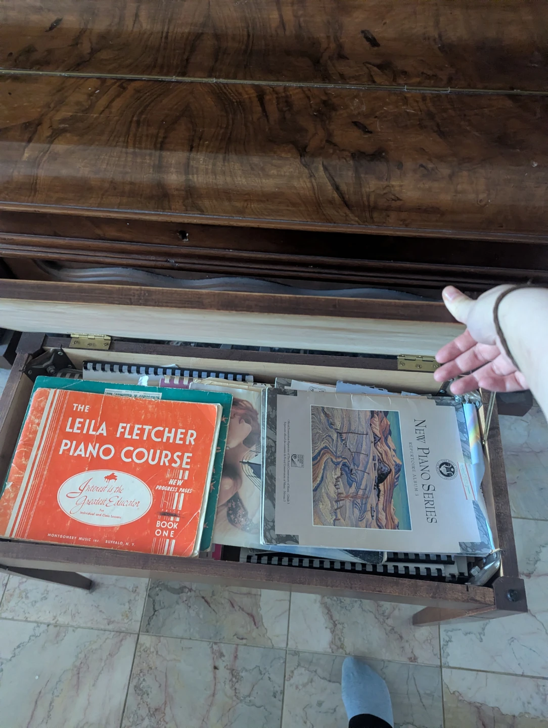 Vintage Upright Piano with Bench - photo 3