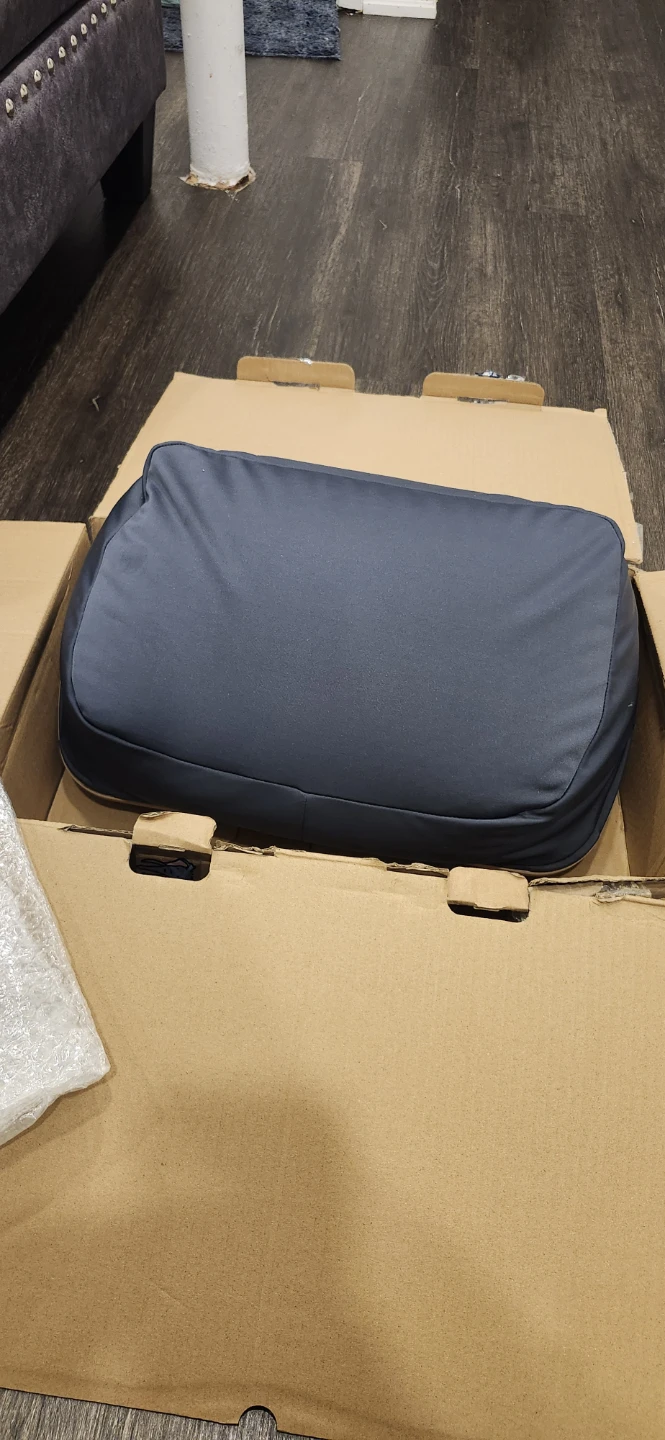 Reading Pillow Stand - photo 3