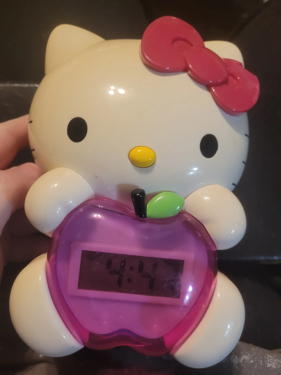 Hello Kitty Alarm Clock with Apple Display