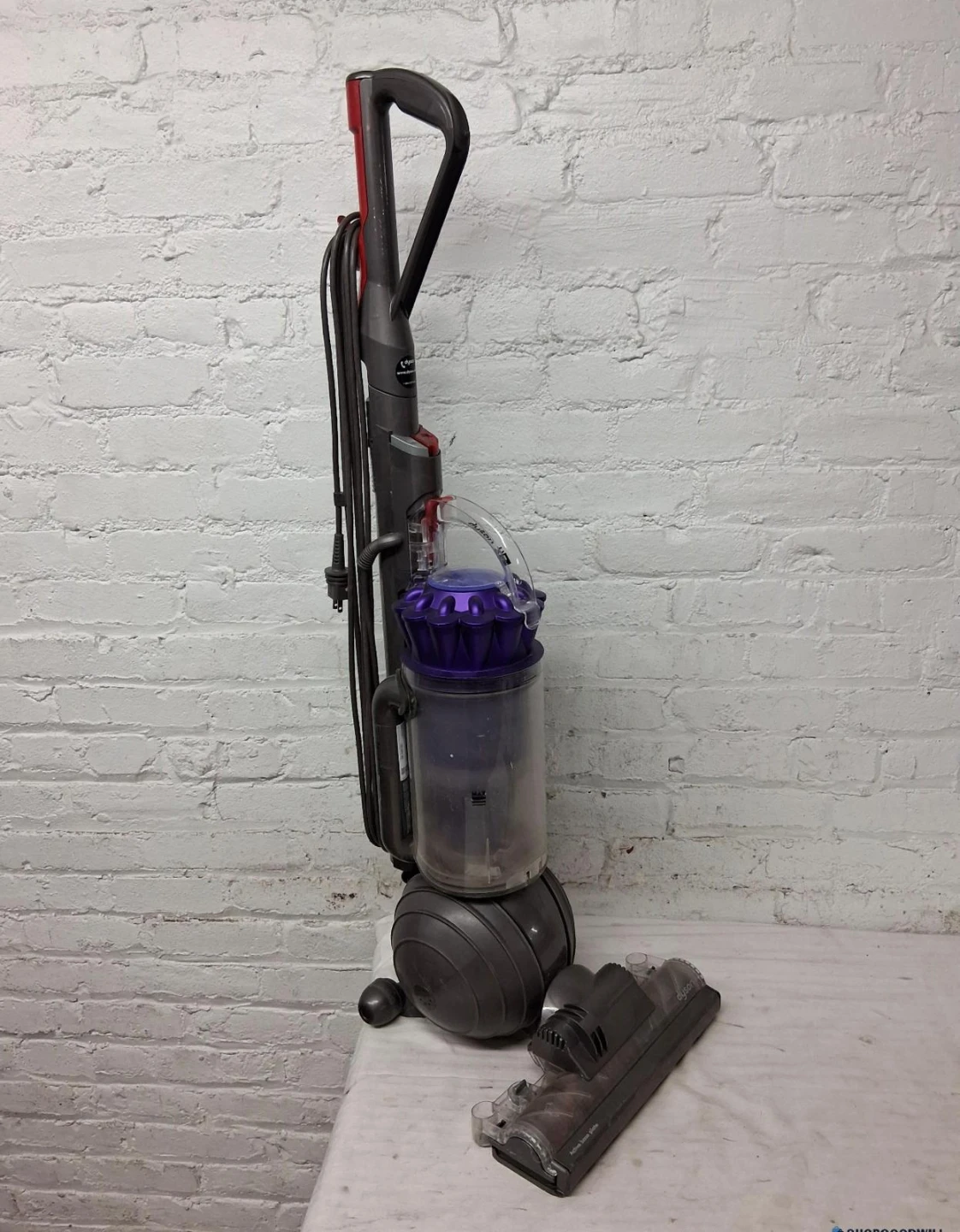 Dyson Ball Animal Upright Vacuum Cleaner (cash only)