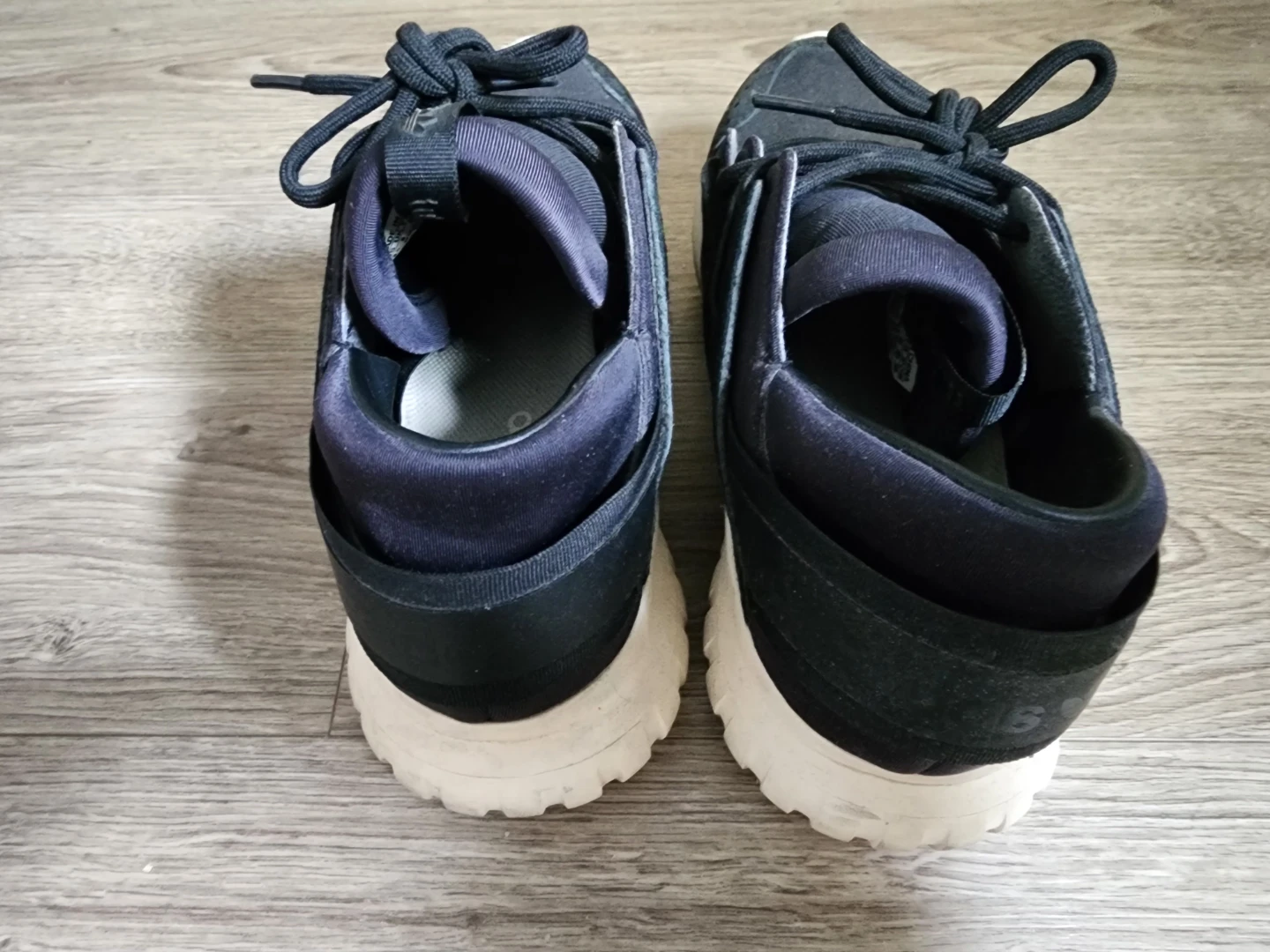 Adidas Tubular Radial Shoes - photo 3