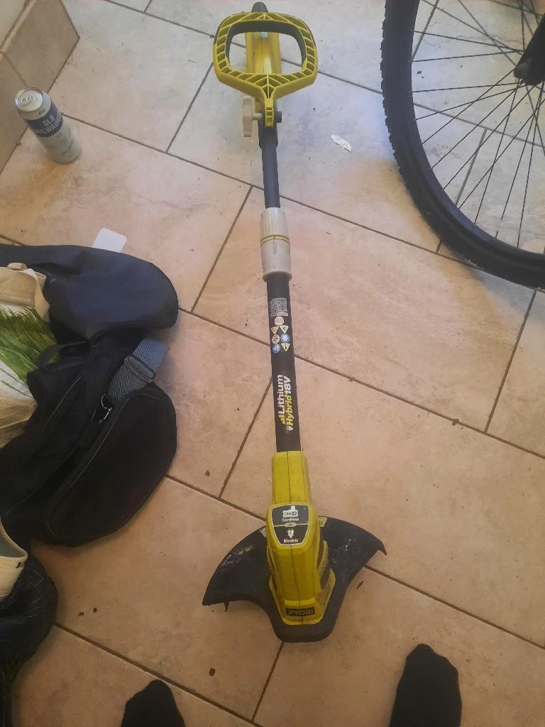 Ryobi 18V Cordless String Trimmer
