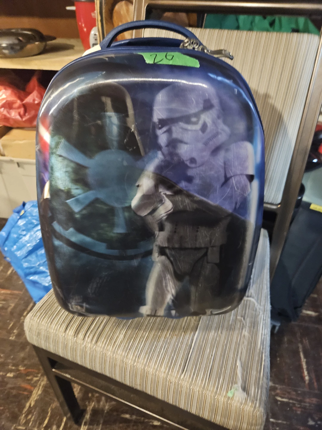 Star Wars Rolling Luggage - photo 2