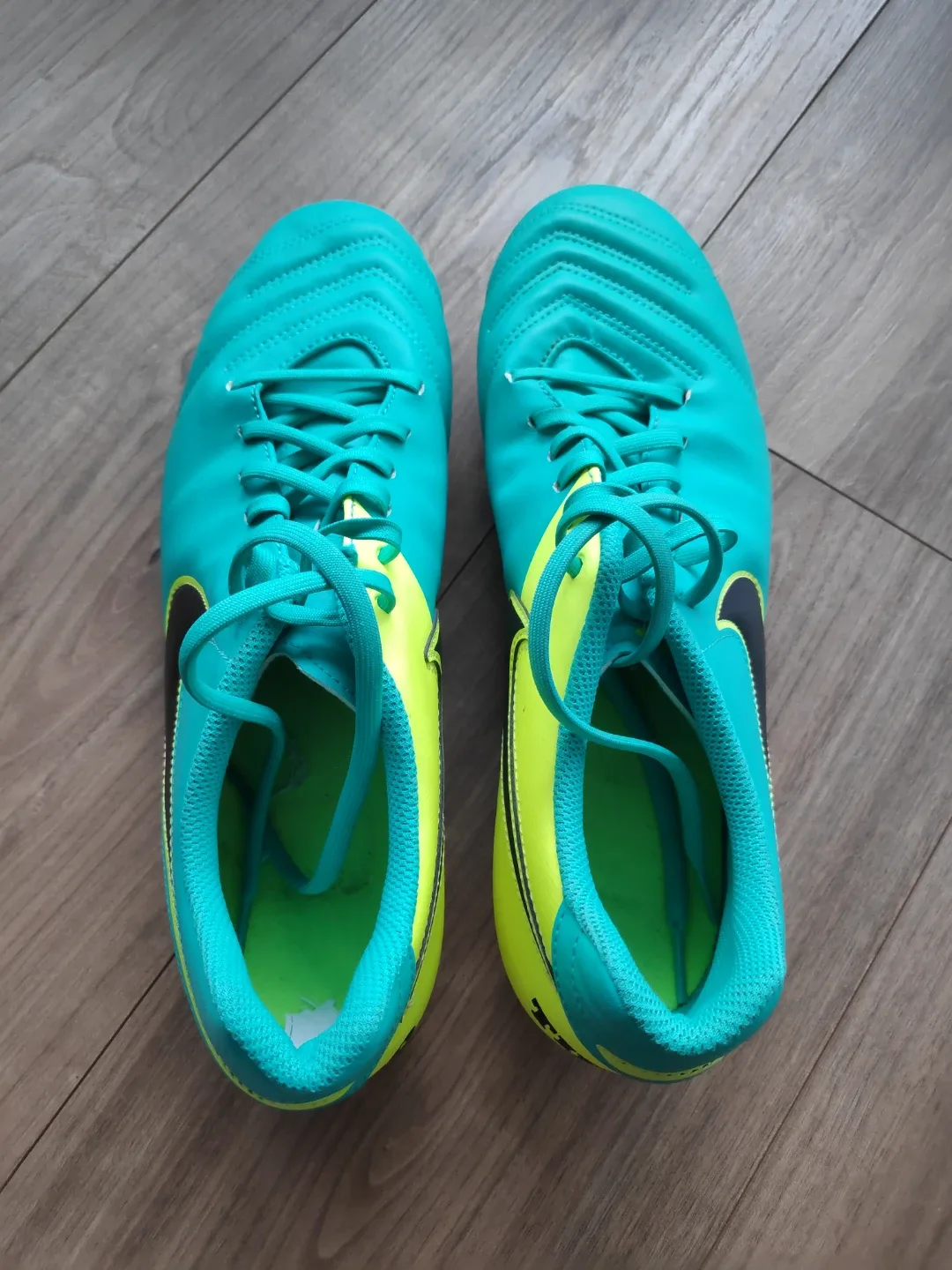 Nike Tiempo Soccer Cleats - Jade Volt Color - US Size 11 - photo 4
