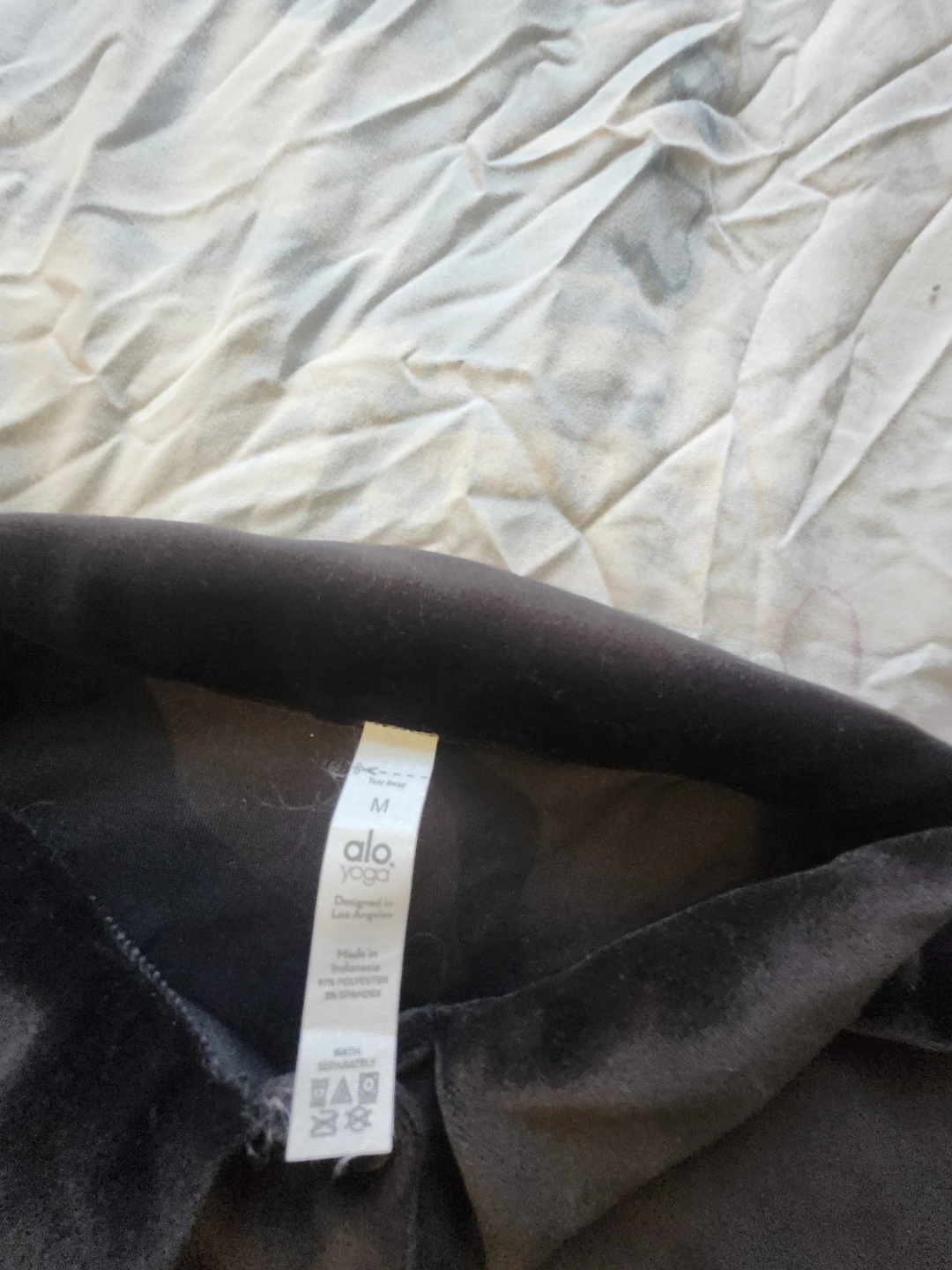 Alo Yoga Velour Tracksuit Set - photo 3