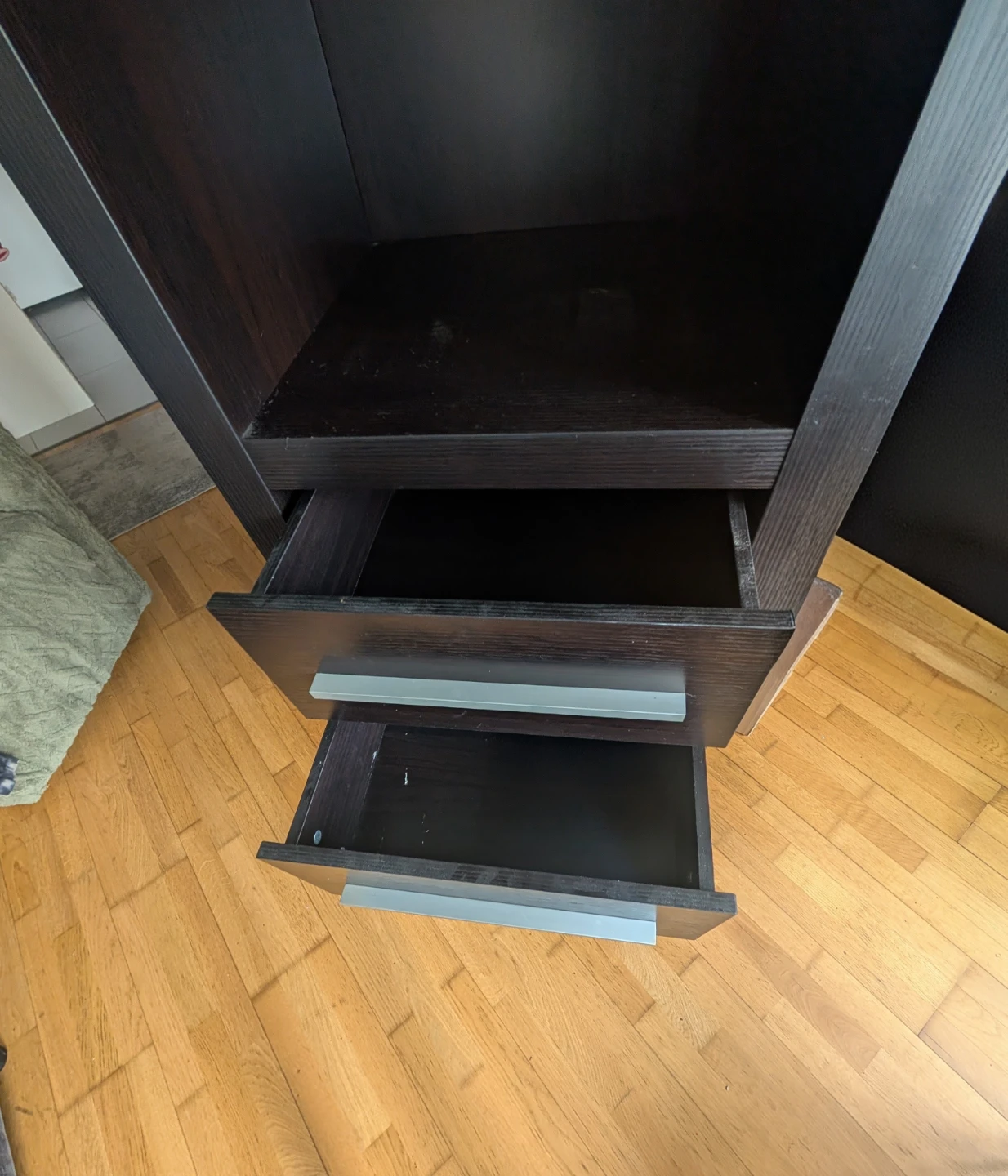 Tall wooden stand/shelf - photo 2